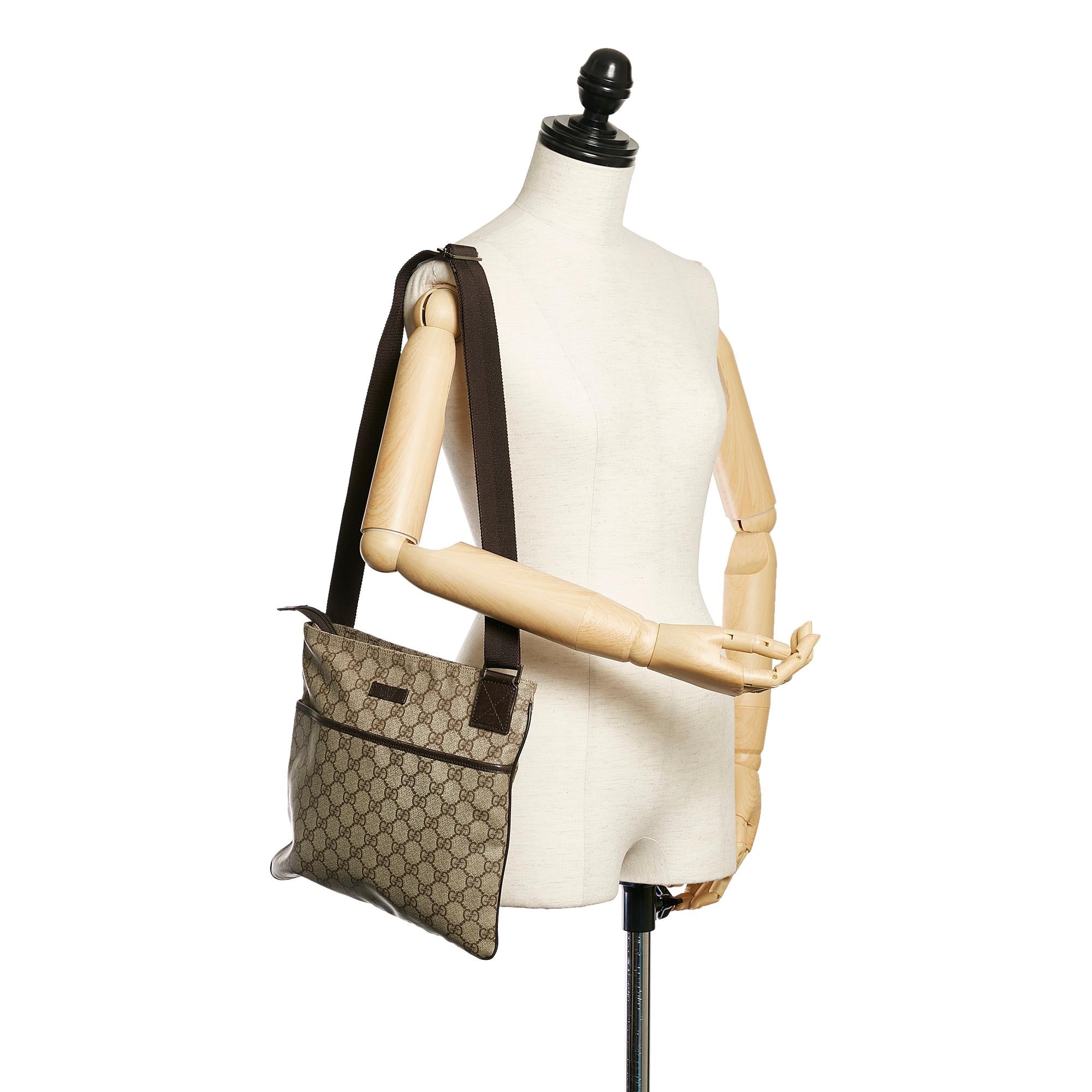Gucci Gucci Supreme Crossbody Bag (SHG-28952)