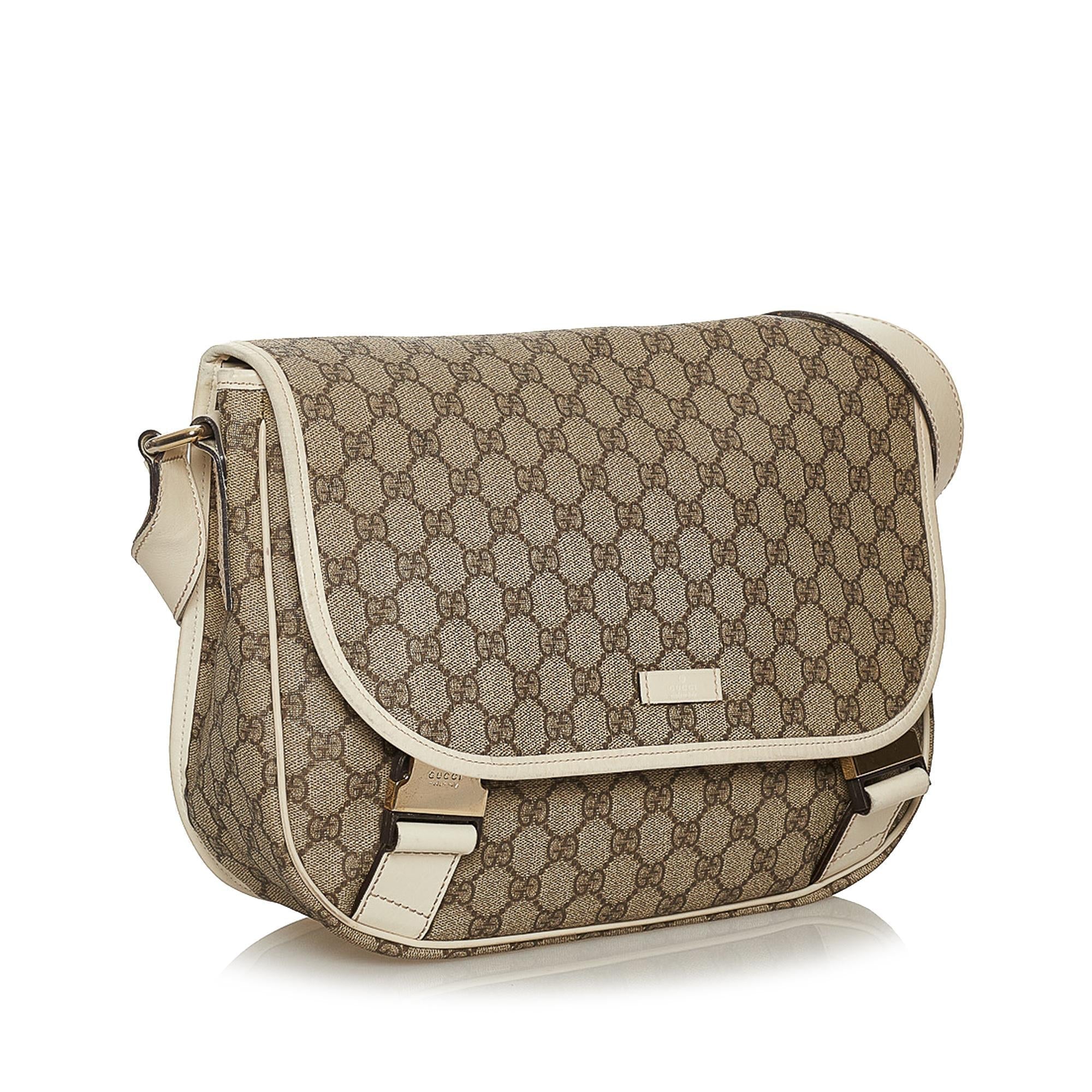 Gucci Gucci Supreme Crossbody Bag (SHG-29148)