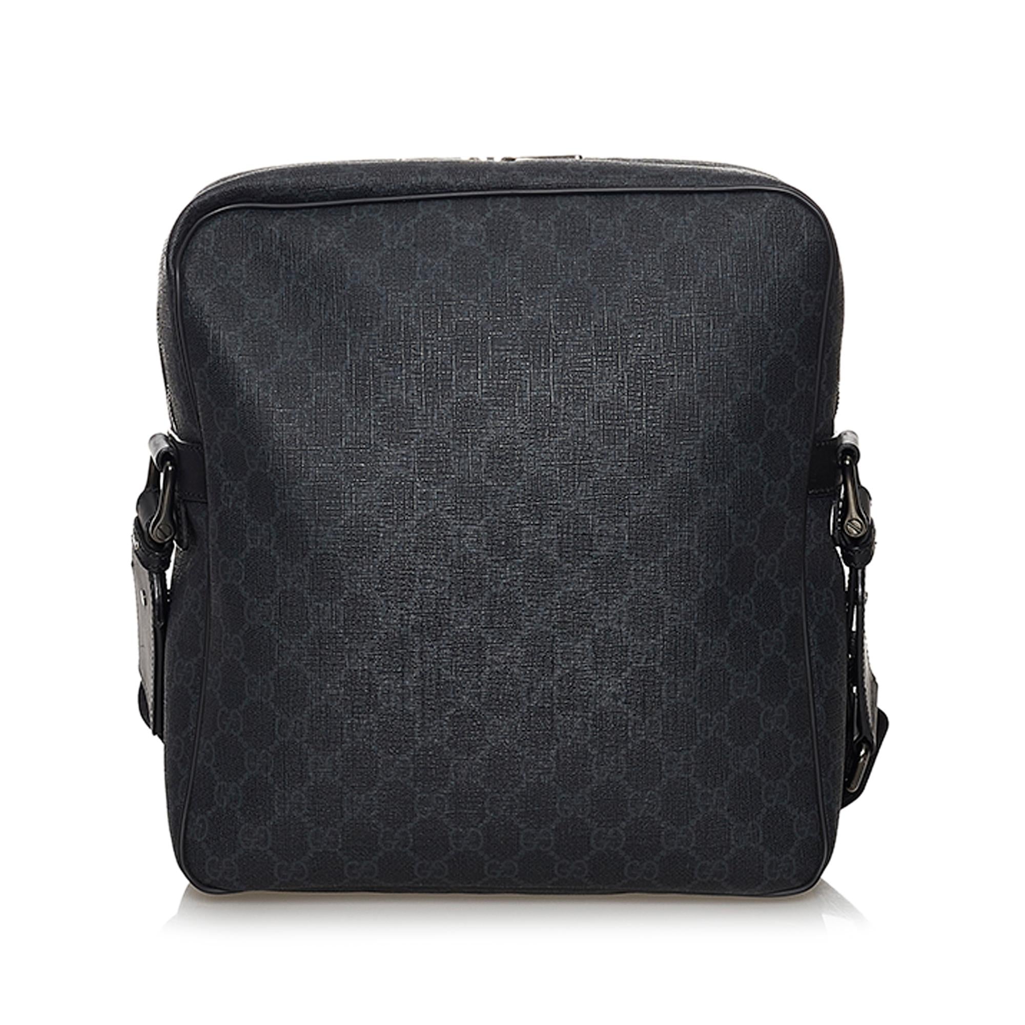 Gucci Gucci Supreme Crossbody Bag (SHG-30685)