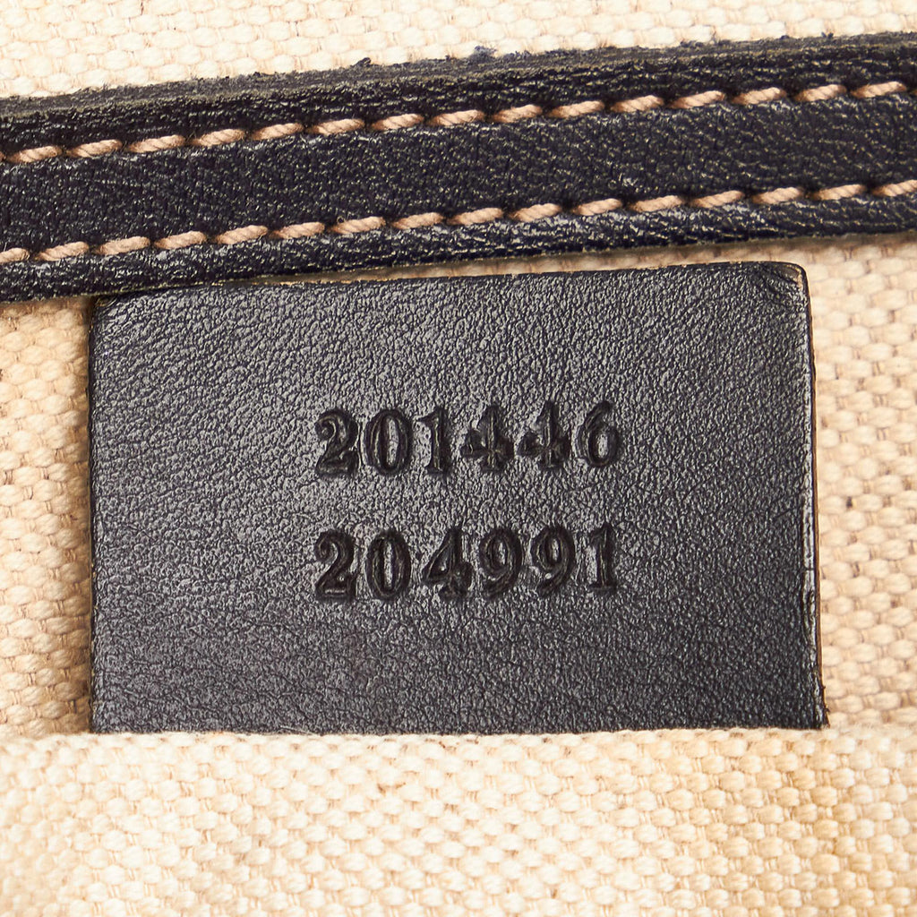 Gucci Gucci Supreme Crossbody Bag (SHG-32993)