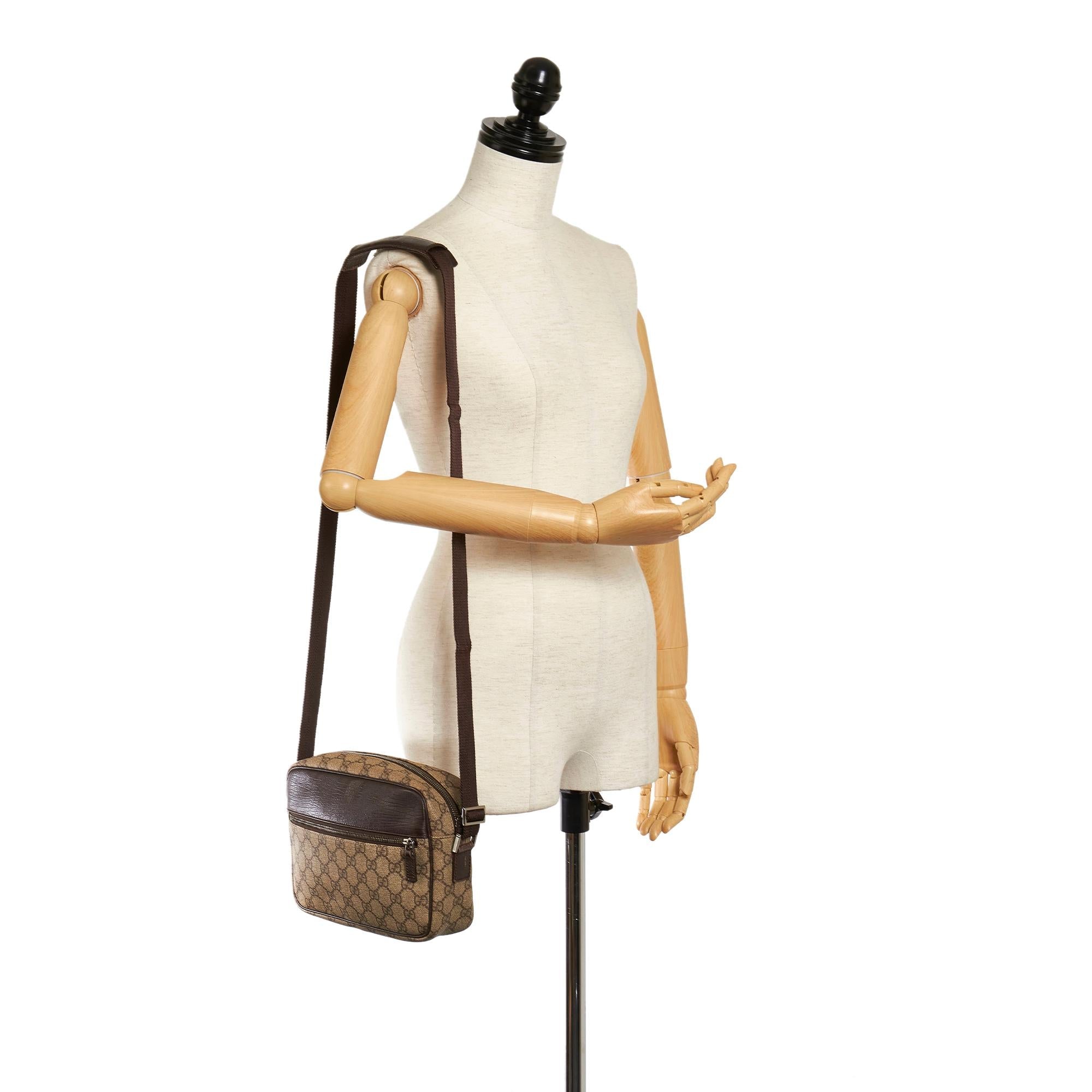 Gucci Gucci Supreme Crossbody Bag (SHG-33037)