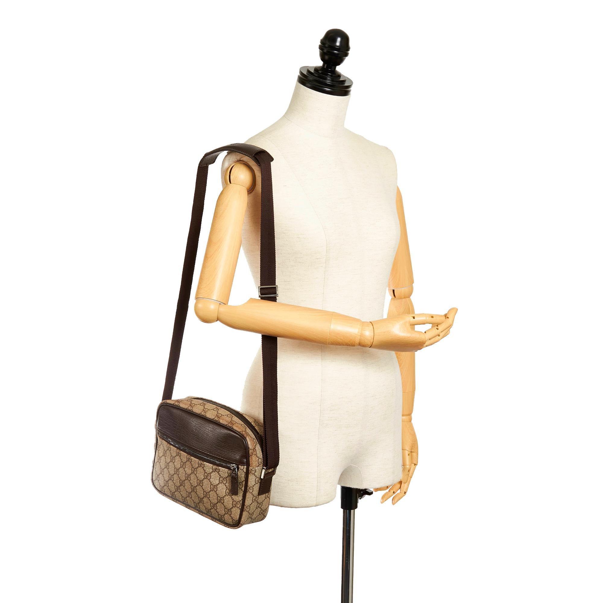 Gucci Gucci Supreme Crossbody Bag (SHG-33599)
