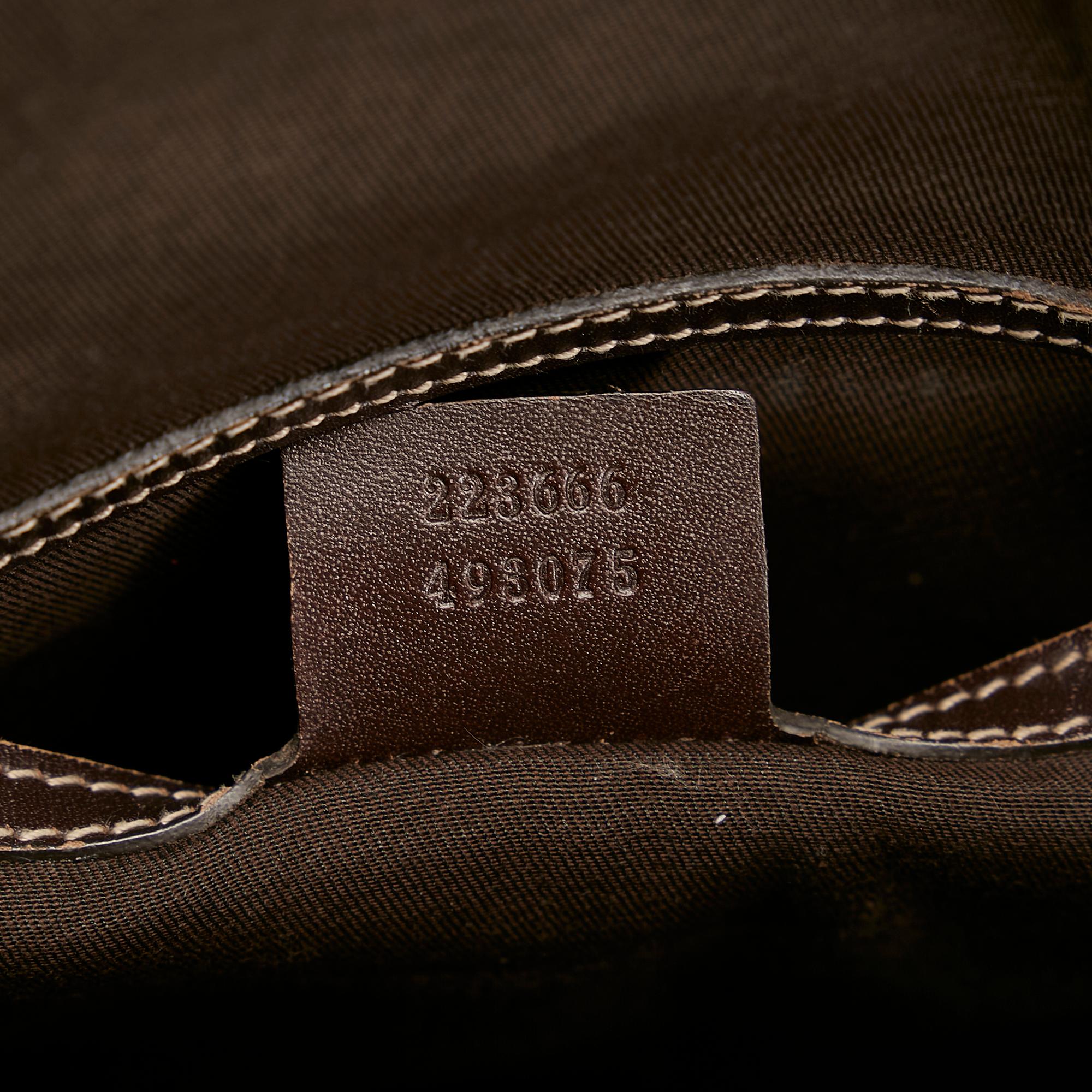 Gucci GG Supreme Crossbody Bag (SHG-claZTP)