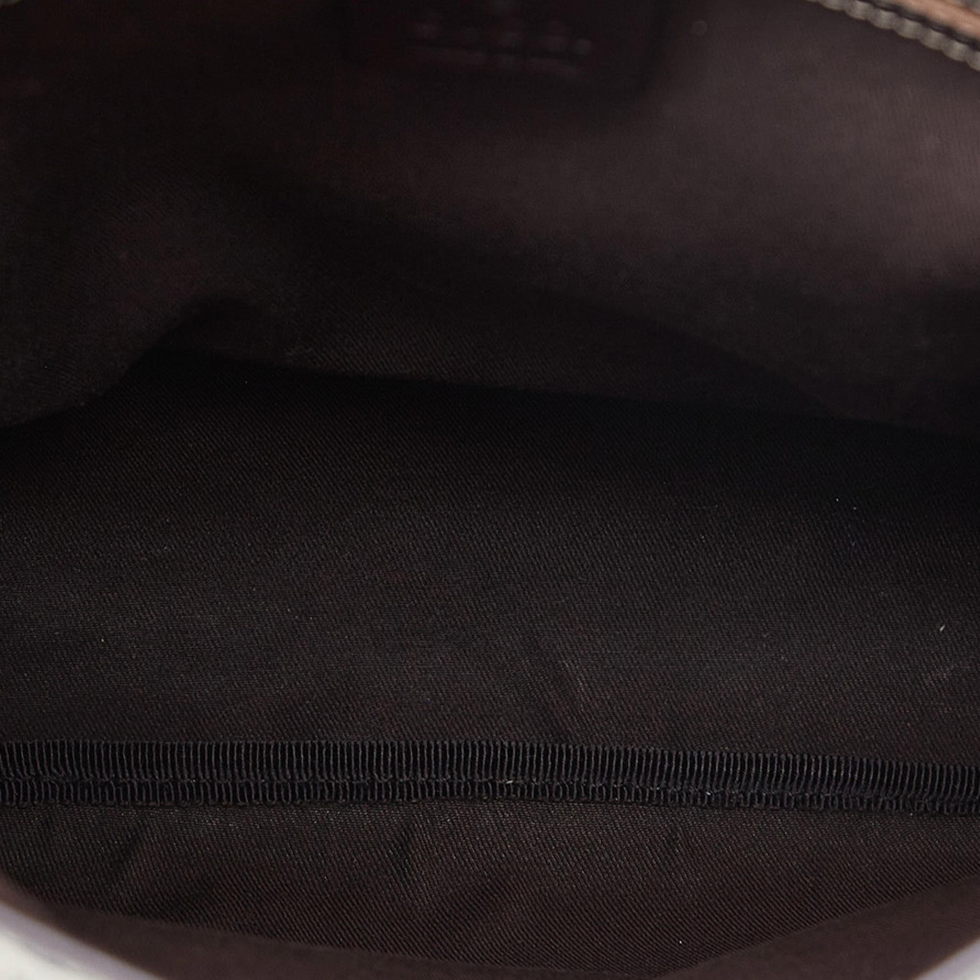 Gucci GG Supreme Crossbody (SHG-PJux71)