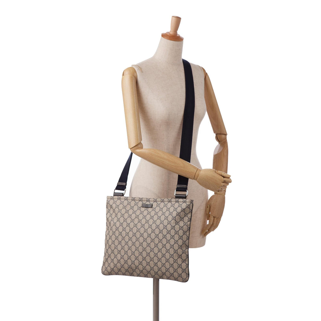 Gucci GG Supreme Crossbody (SHG-kMgXtW)
