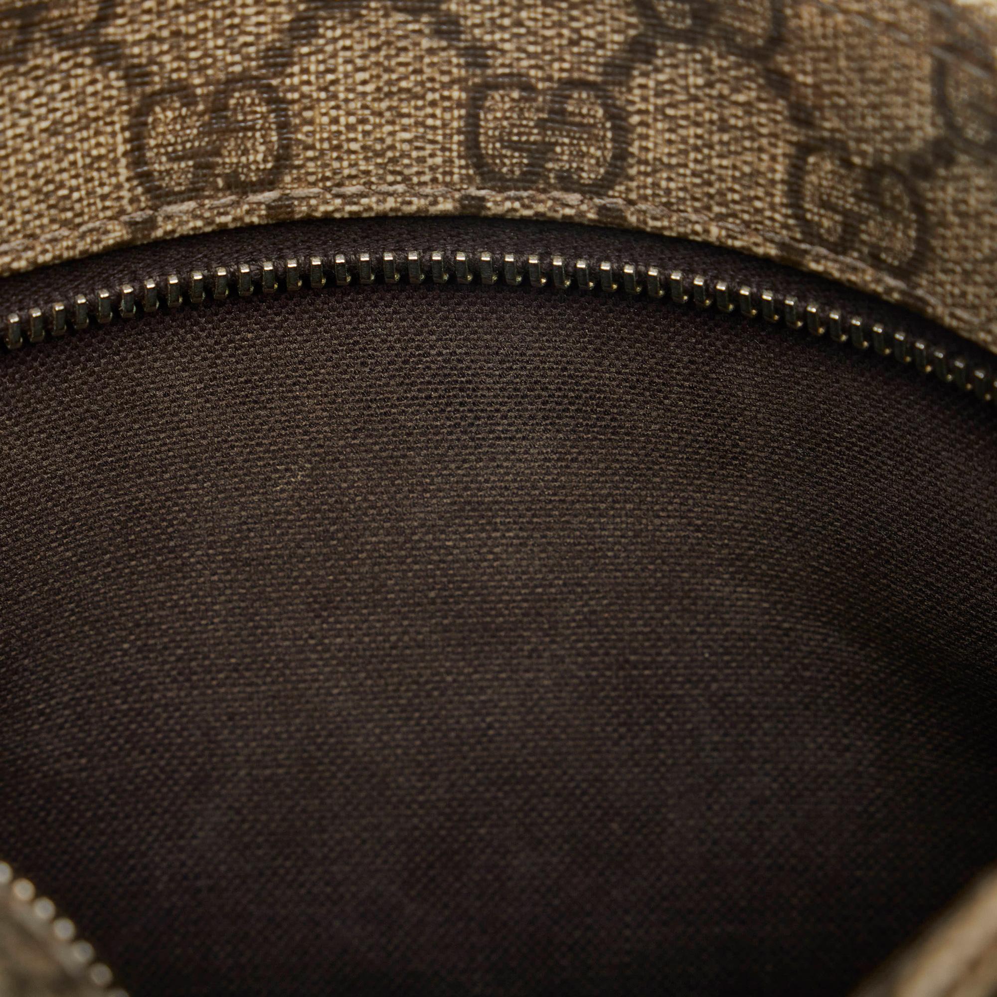 Gucci GG Supreme Crossbody (SHG-TjrCxp)