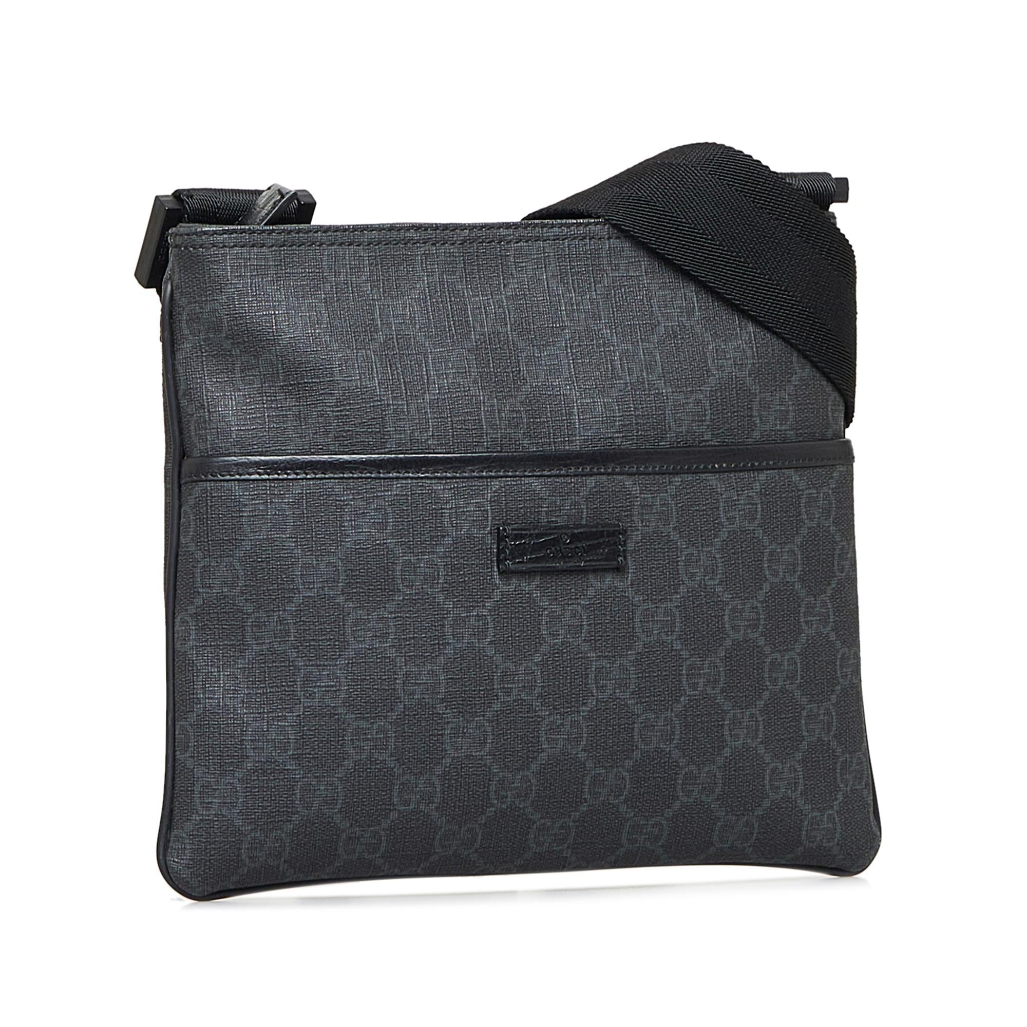 Gucci GG Supreme Crossbody (SHG-AMS5DT)
