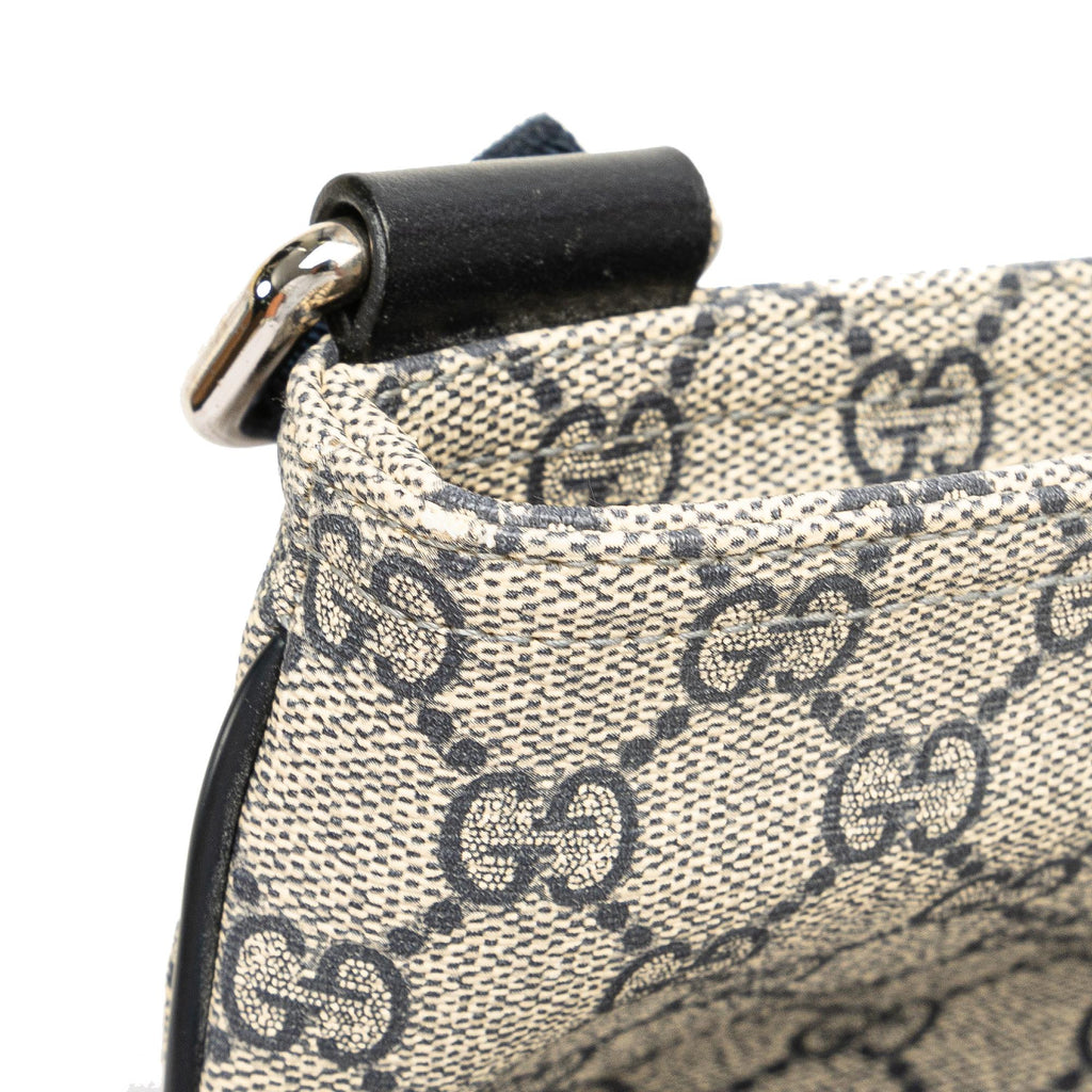 Gucci GG Supreme Crossbody (SHG-qMQoC0)