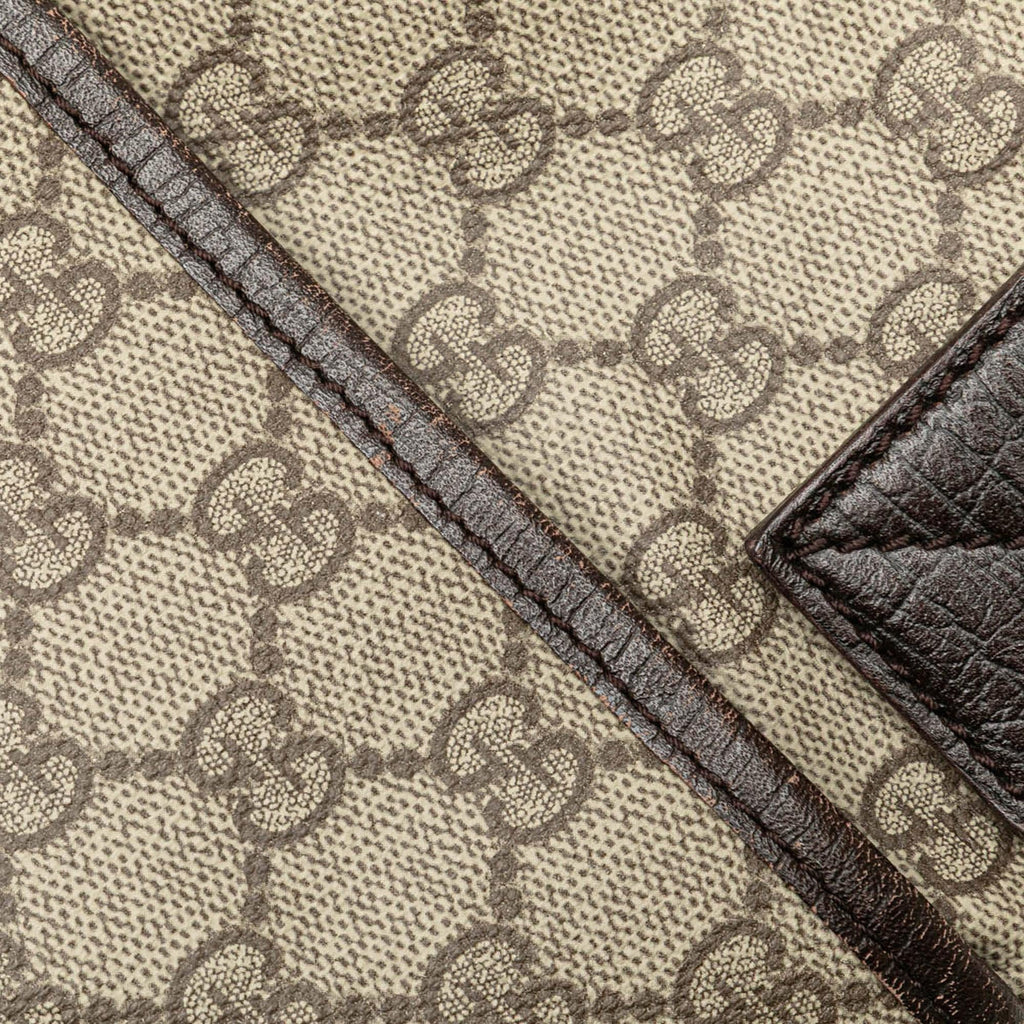 Gucci GG Supreme Crossbody