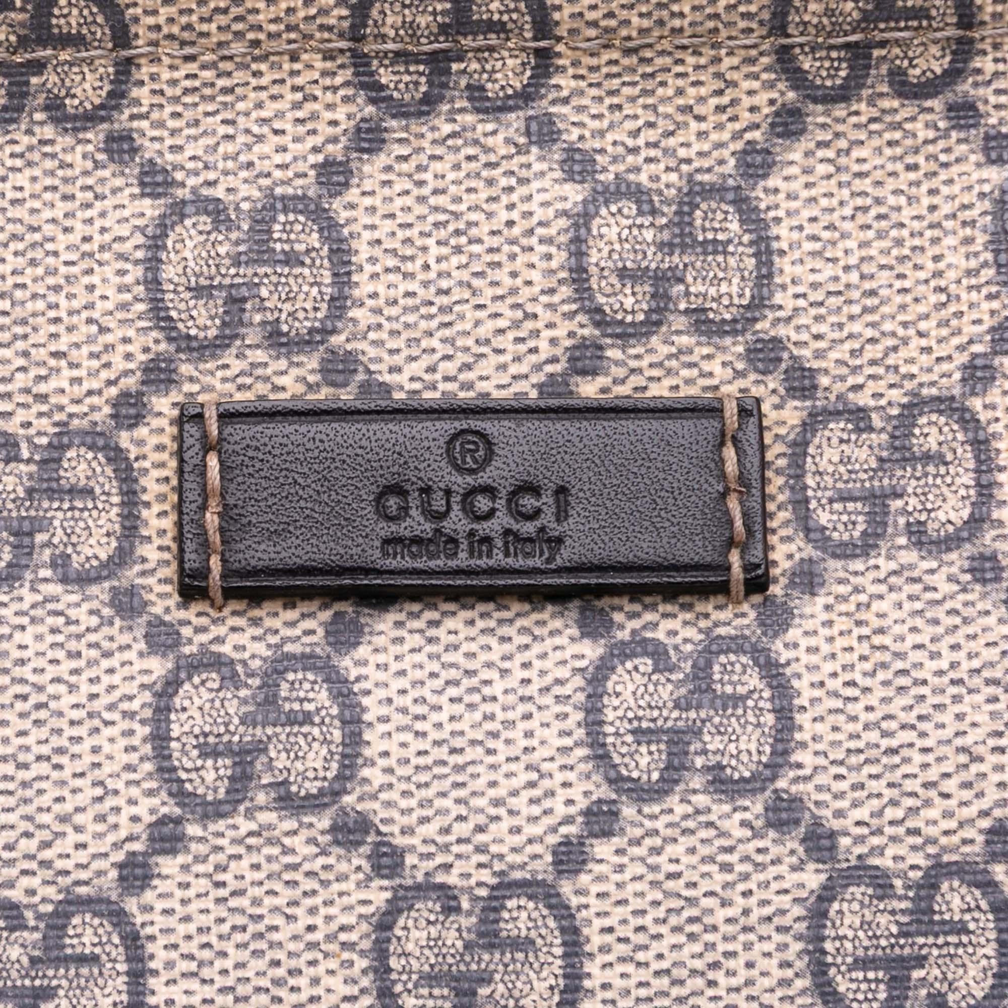Gucci GG Supreme Crossbody