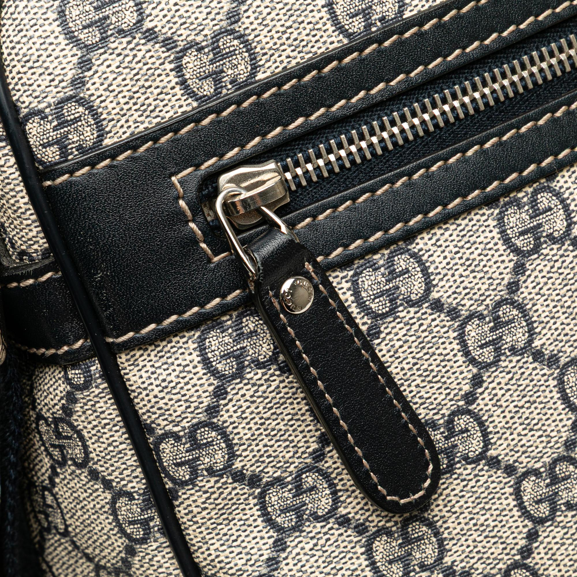 Gucci GG Supreme Crossbody