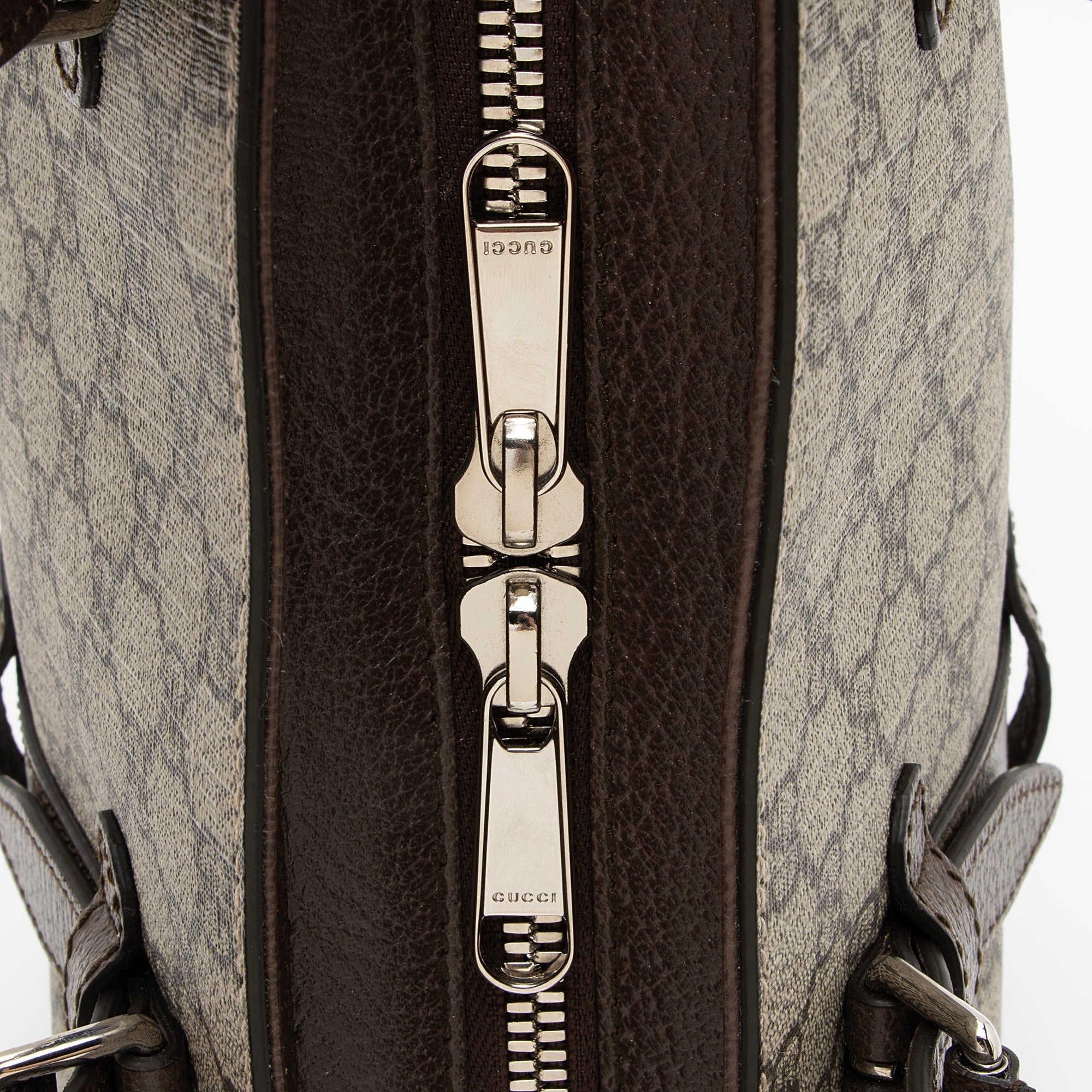 Gucci GG Supreme Buckle Small Tote (SHF-2EWGYl)