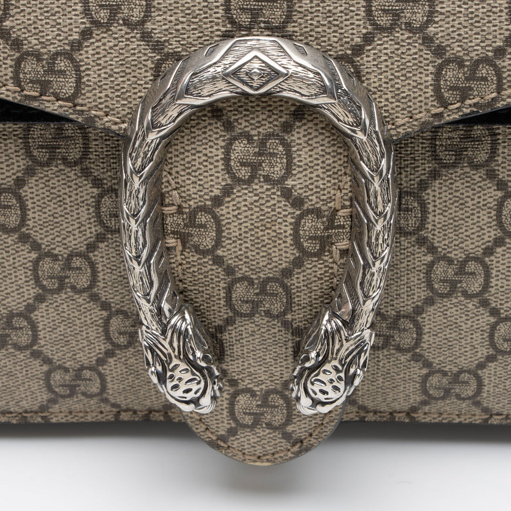 Gucci GG Supreme Dionysus Medium Shoulder Bag