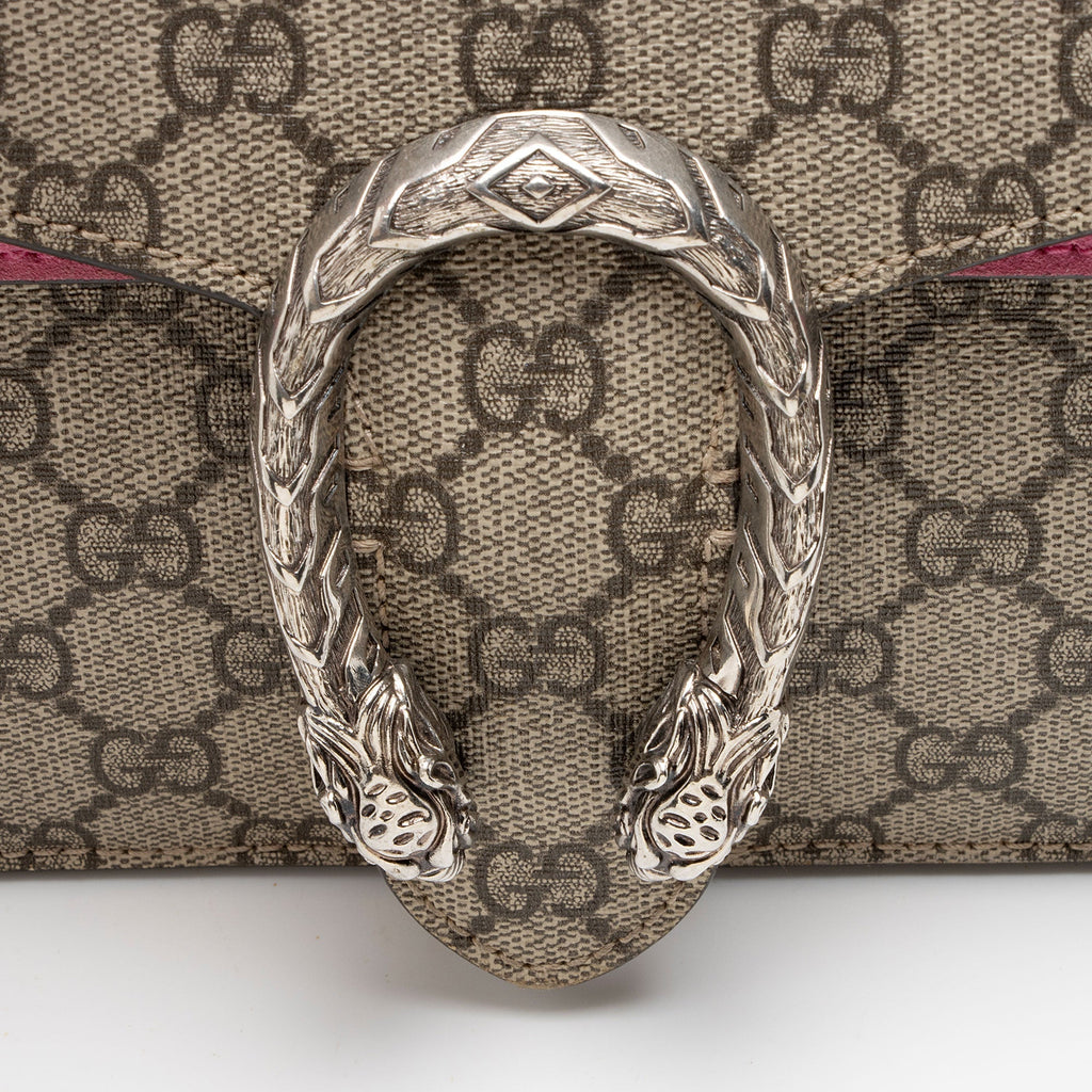Gucci GG Supreme Dionysus Medium Shoulder Bag