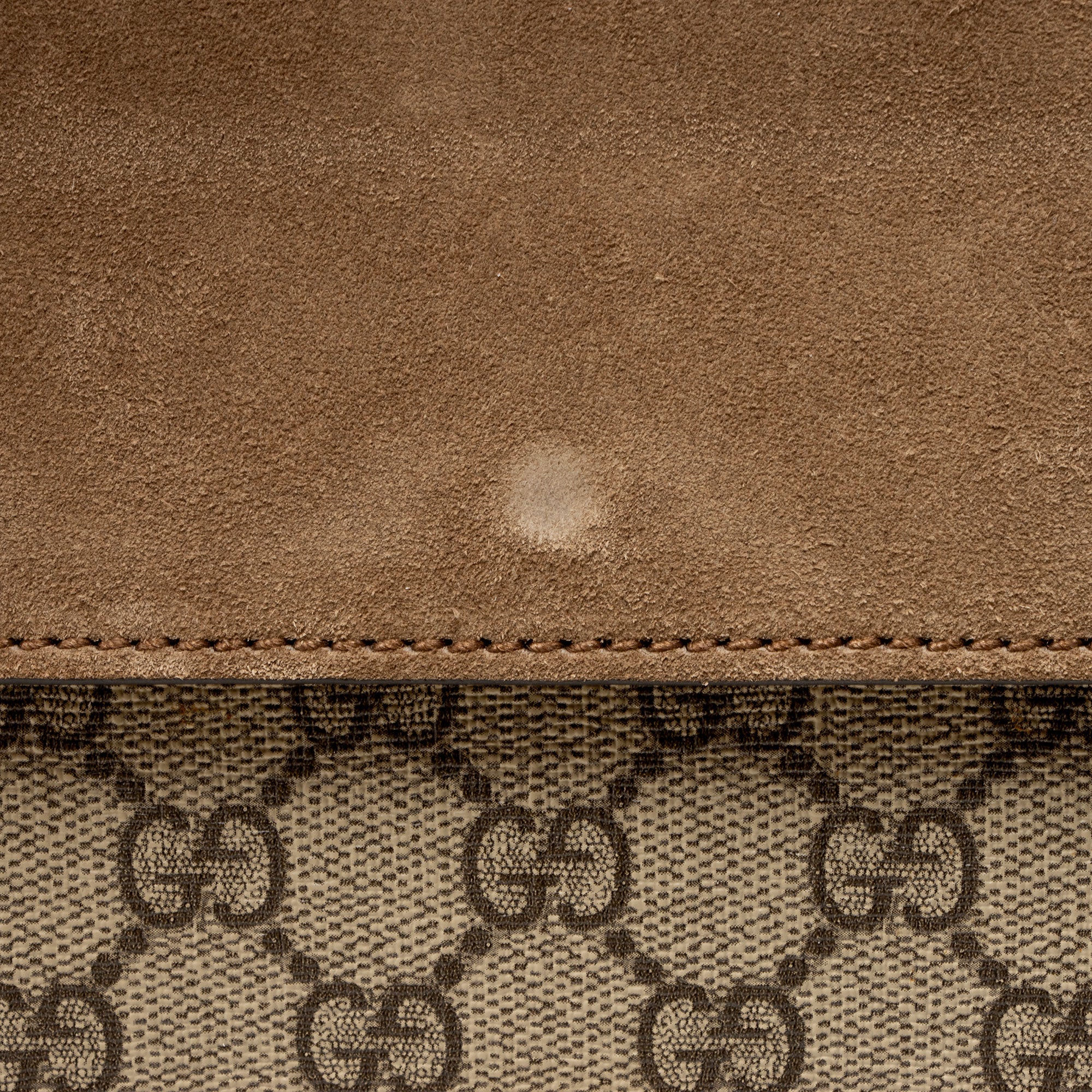 Gucci GG Supreme Dionysus Medium Shoulder Bag