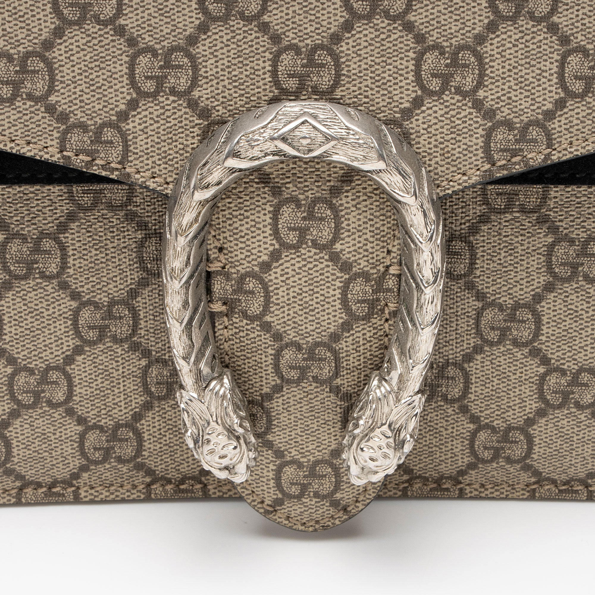 Gucci GG Supreme Dionysus Medium Shoulder Bag
