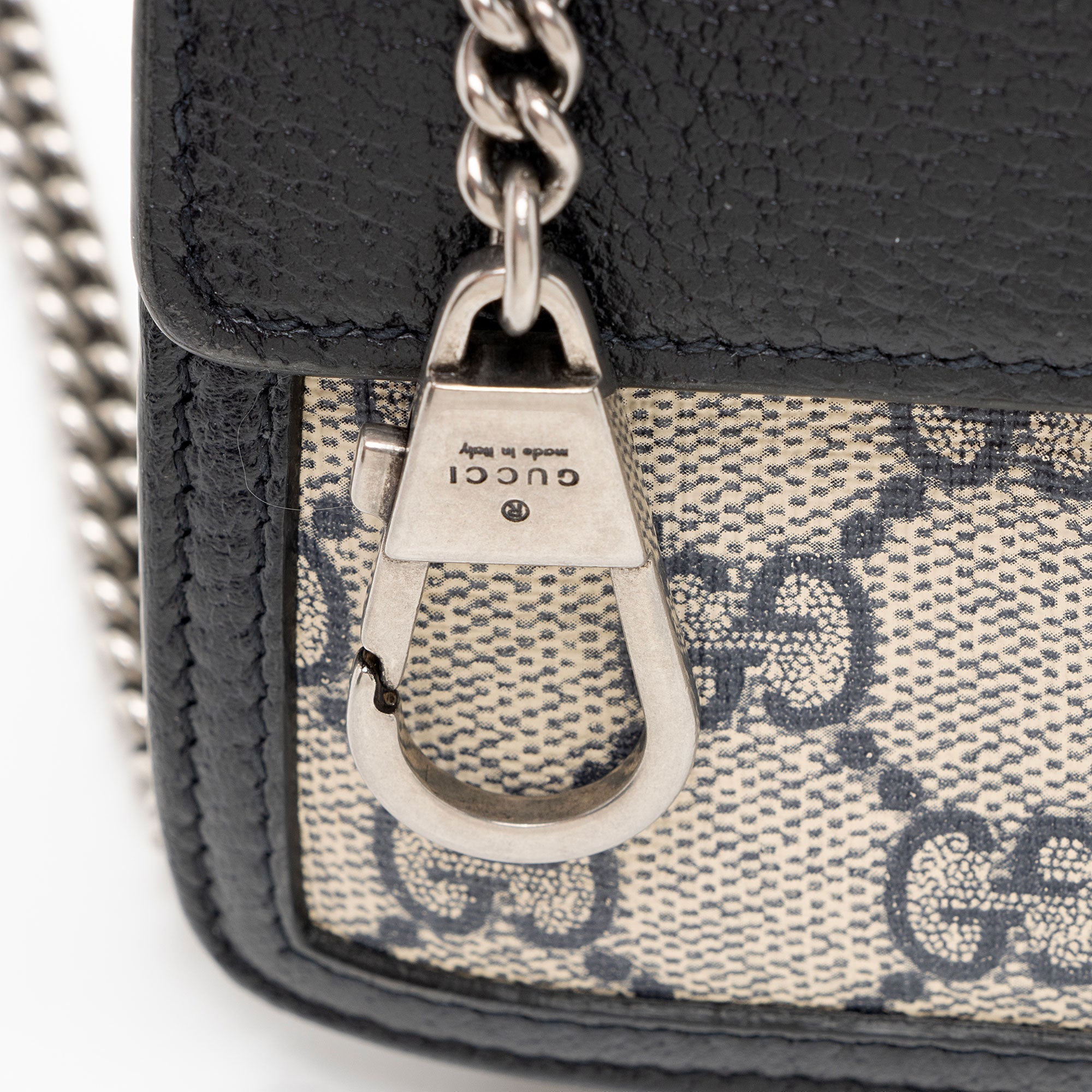 Gucci GG Supreme Dionysus Super Mini Bag