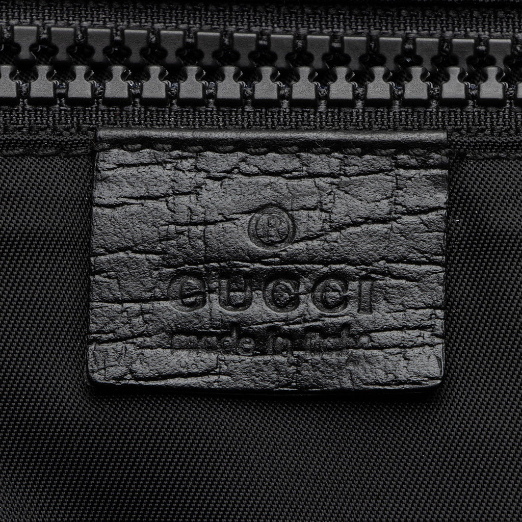 Gucci GG Supreme Flap Medium Messenger (SHF-IA2QeH)