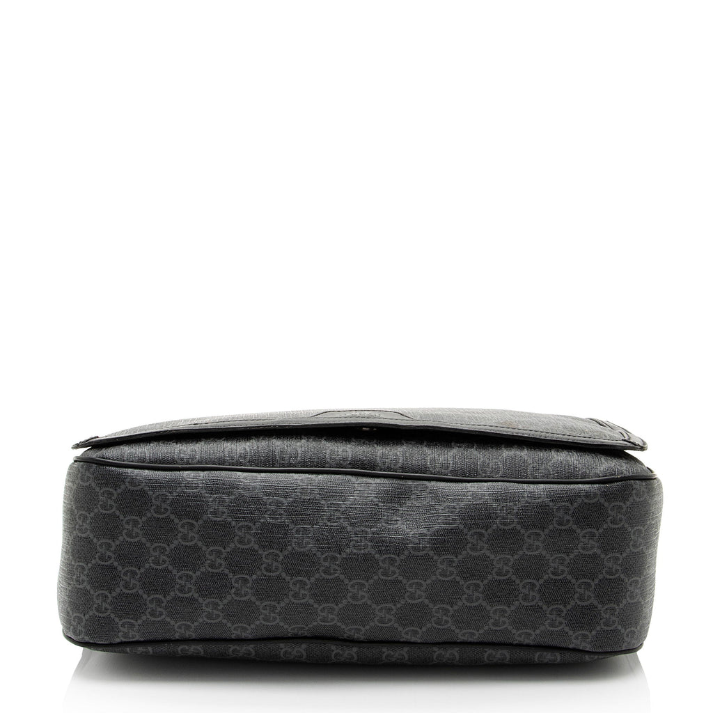 Gucci GG Supreme Large Flap Messenger