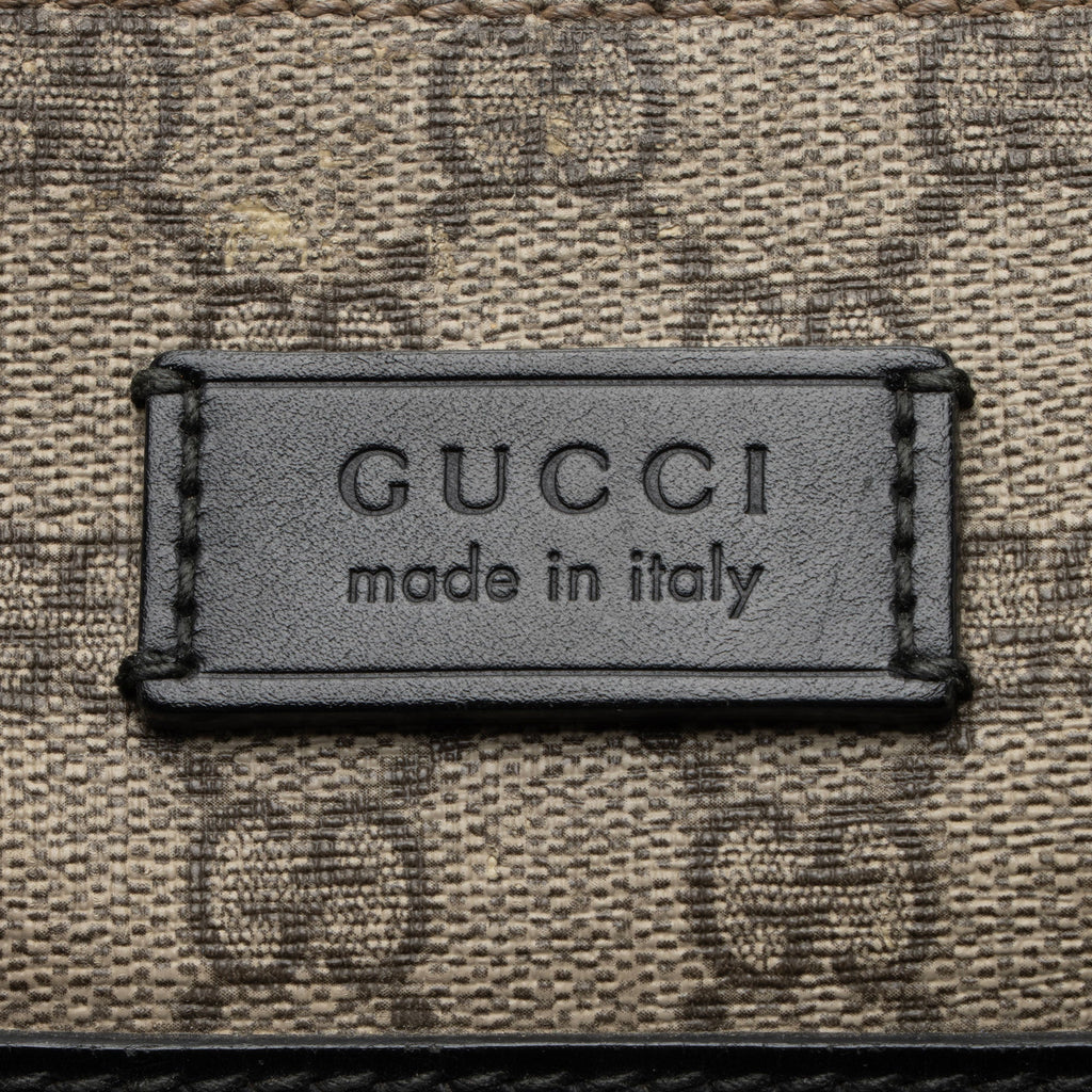 Gucci GG Supreme Flat Front Zip Messenger (SHF-7C0ZEs)