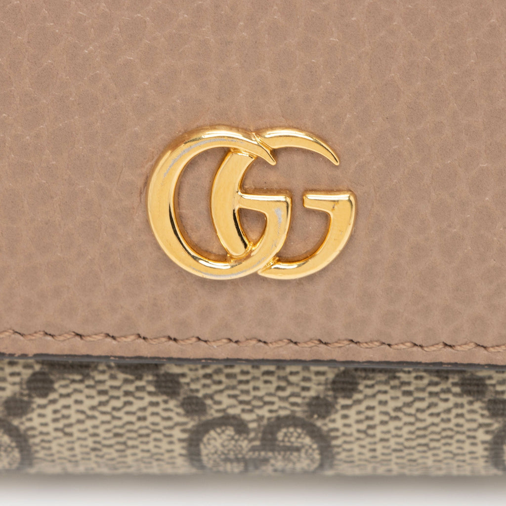 Gucci GG Supreme GG Marmont Compact Wallet (SHF-7LHllk)