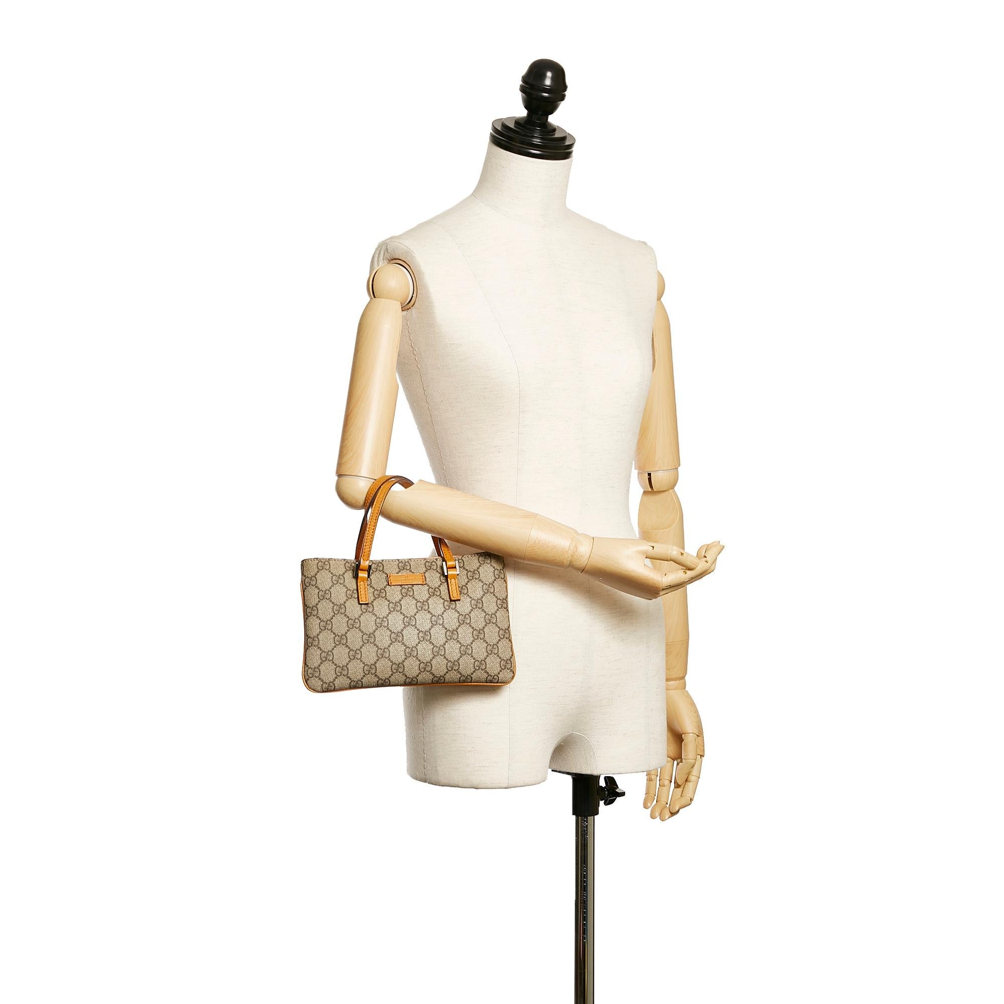 Gucci Gucci Supreme Handbag (SHG-30309)