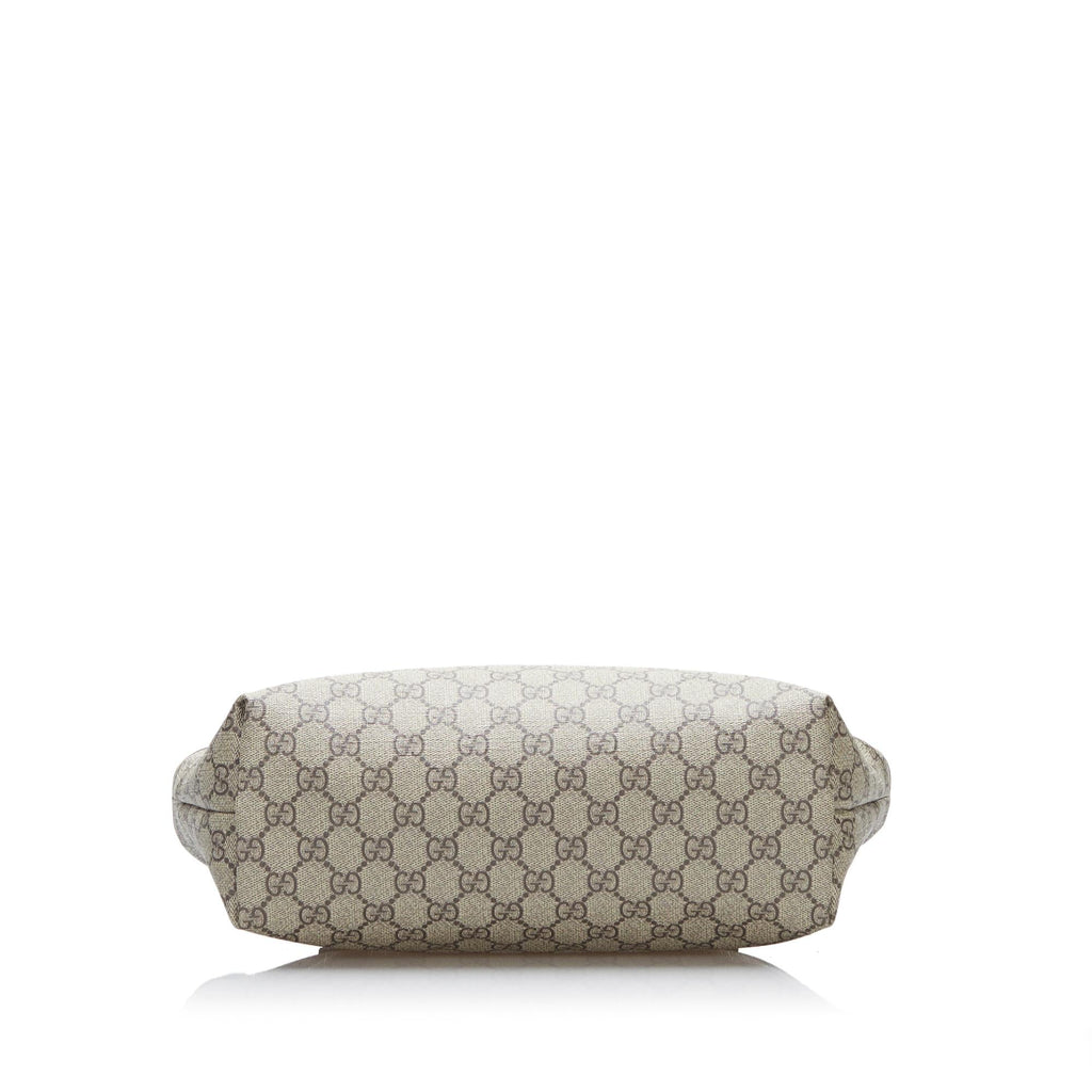 Gucci GG Supreme Handbag (SHG-HWPonY)