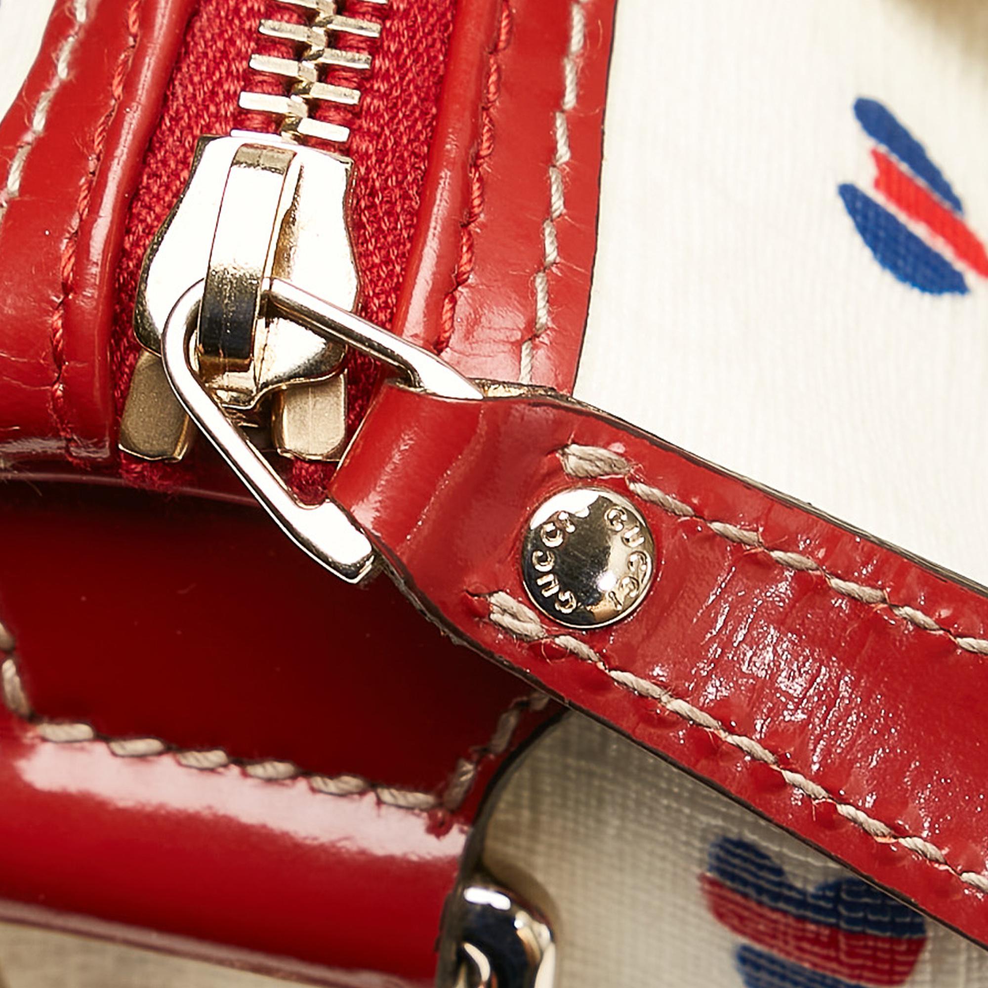 Gucci Gucci Supreme Hearts Small Joy Boston Bag (SHG-28628)