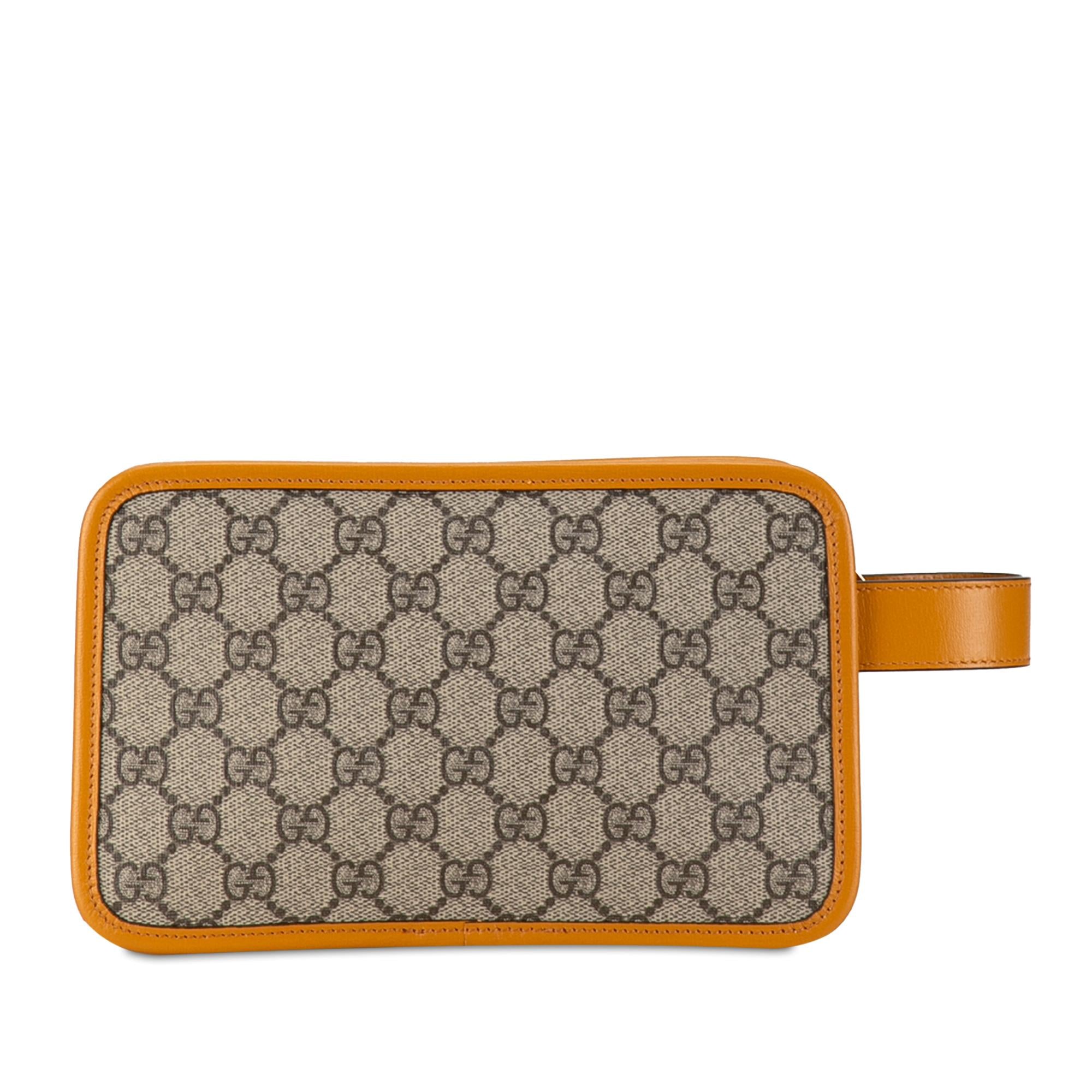 Gucci GG Supreme Interlocking G Clutch (SHG-YuBKLo)