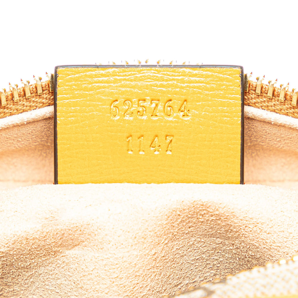 Gucci GG Supreme Interlocking G Clutch (SHG-YuBKLo)