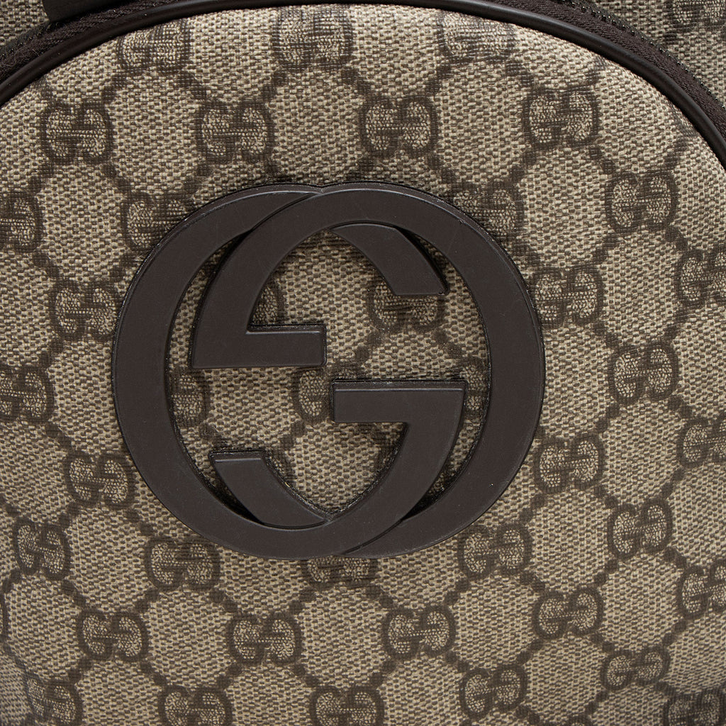 Gucci GG Supreme Interlocking G Medium Backpack (SHF-QiGfpu)