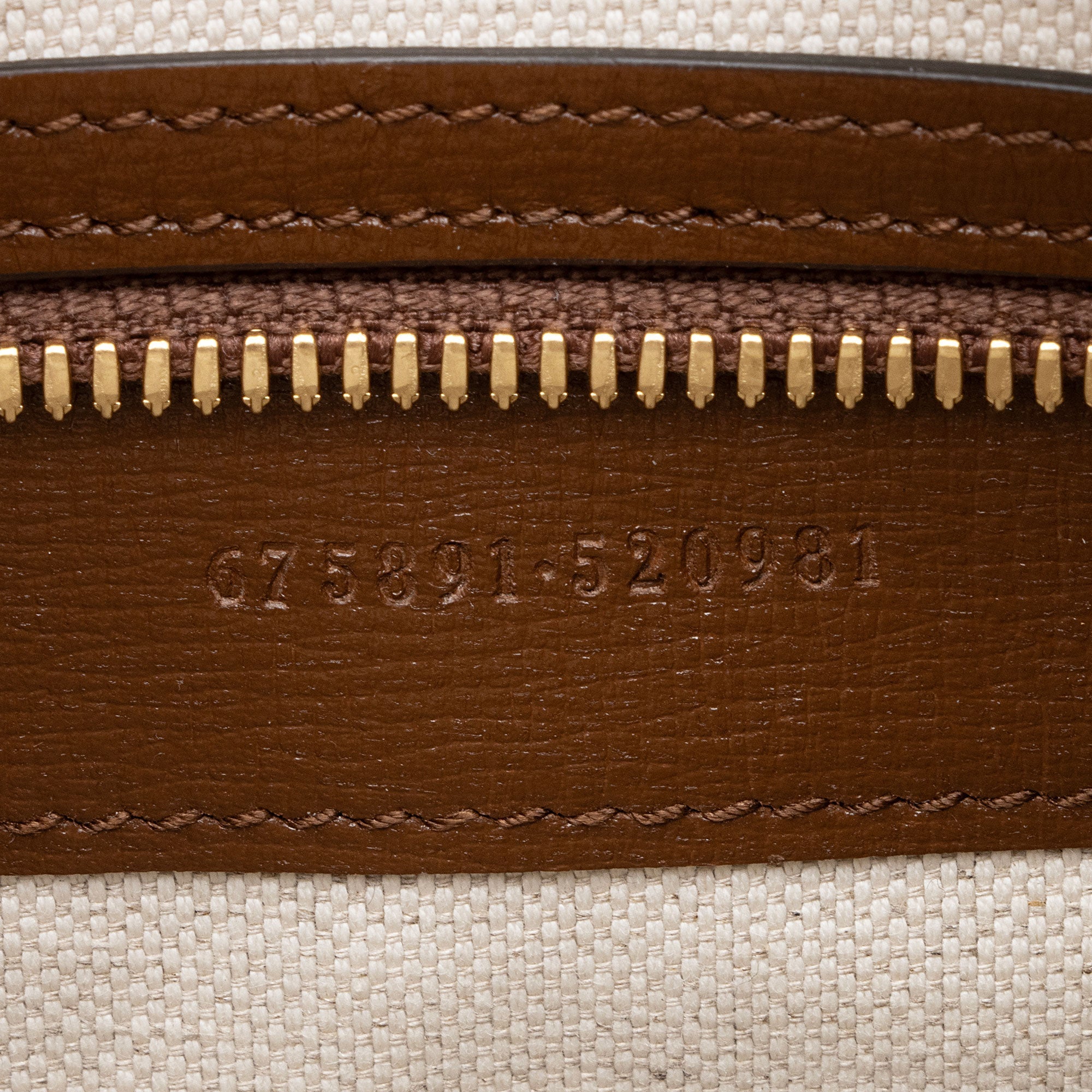 Gucci GG Supreme Retro Messenger Bag (SHF-oMskZD)