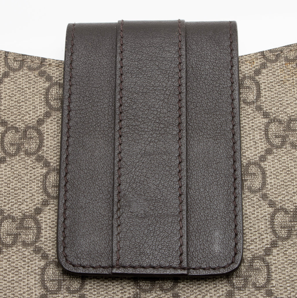 Gucci GG Supreme iPad Case (SHF-23407)