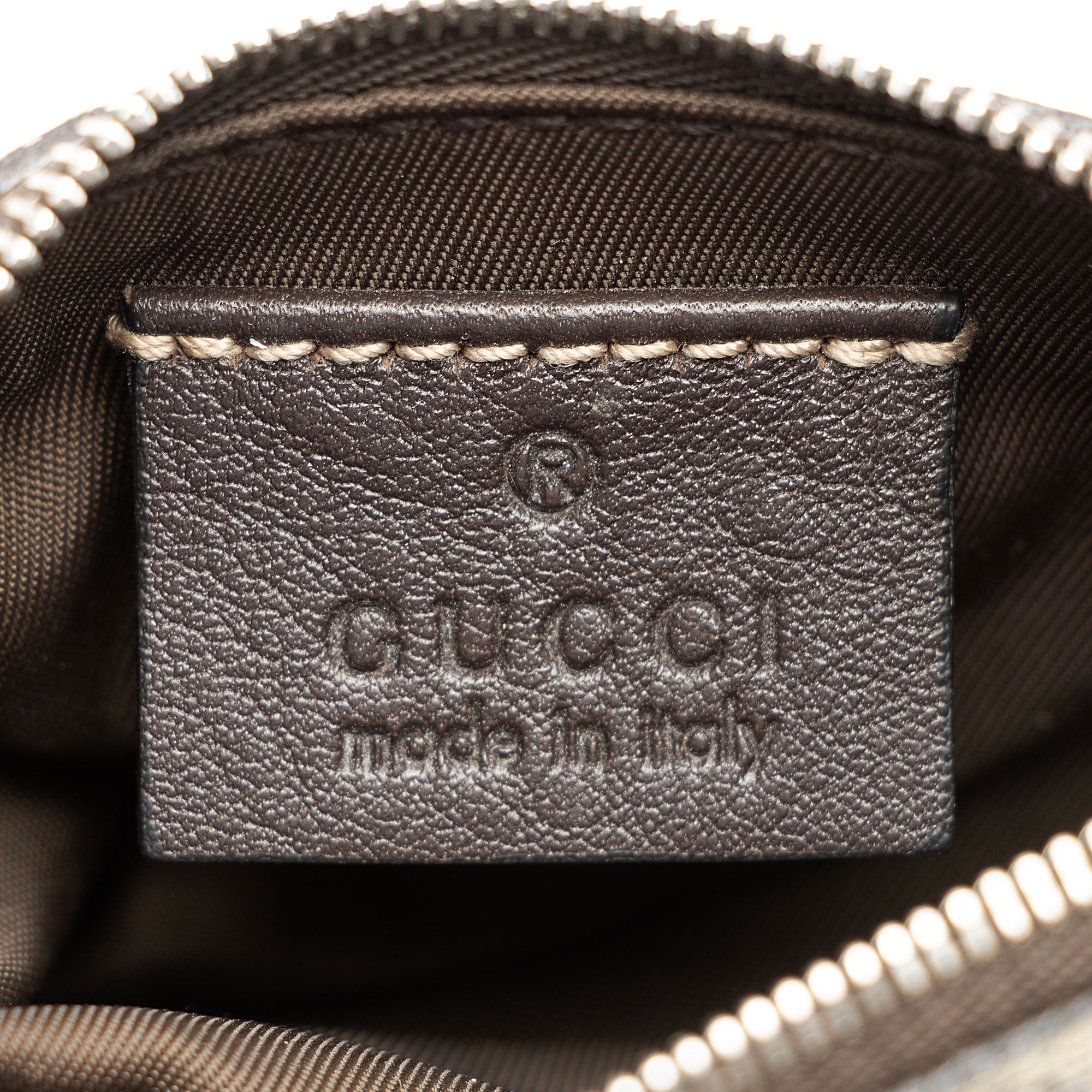 Gucci GG Supreme Key Pouch (SHF-BrByDR)