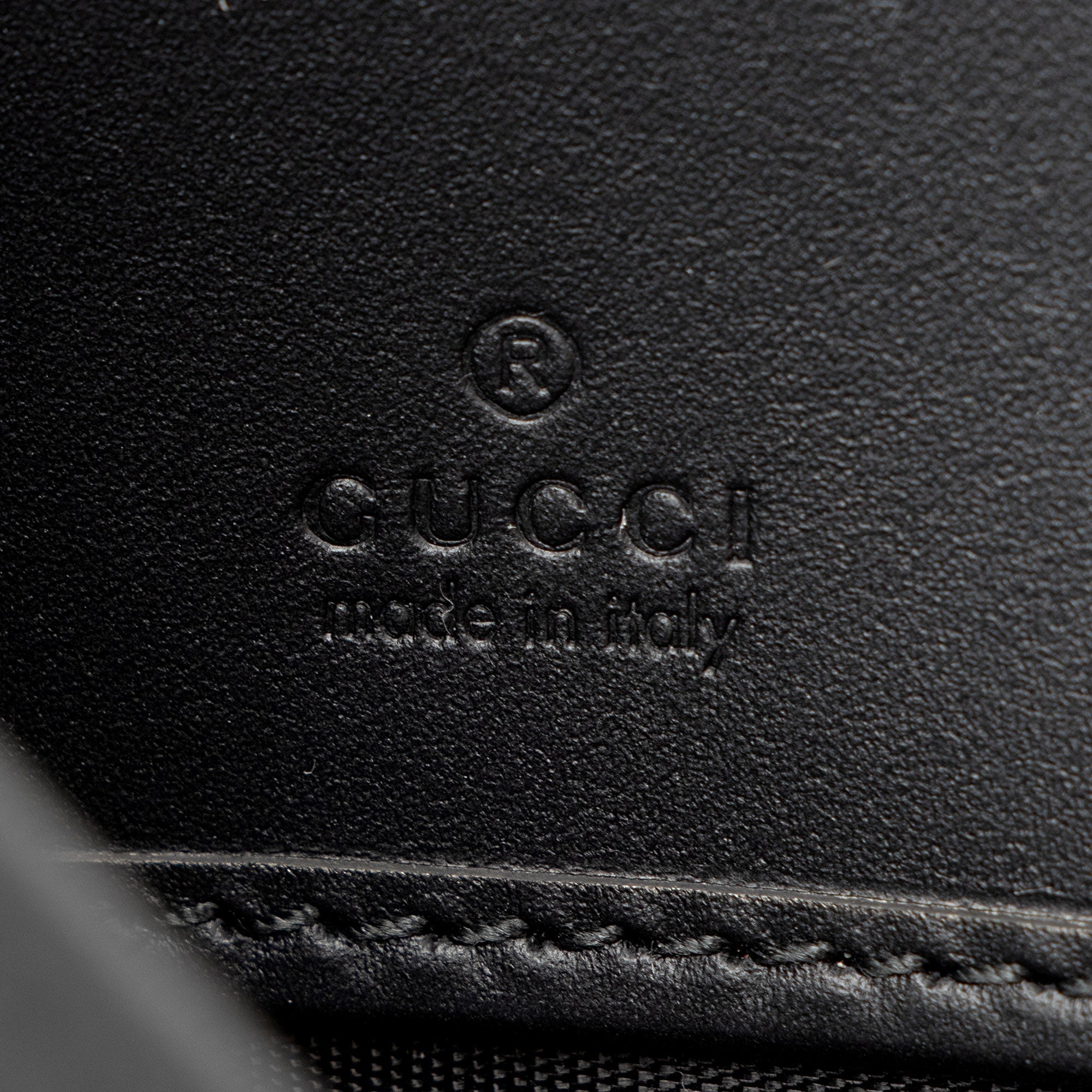 Gucci GG Supreme Kingsnake Zip Around Wallet (SHF-XF9siG)