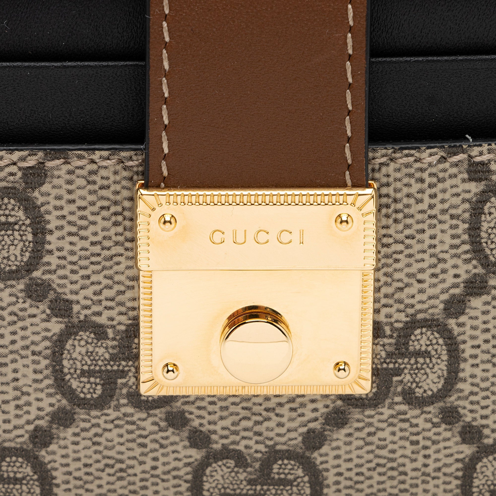 Gucci GG Supreme Leather Padlock Card Case Wallet (SHF-LgCvRN)