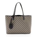 Gucci GG Supreme Medium Reversible Tote (SHF-qx6Yn5)