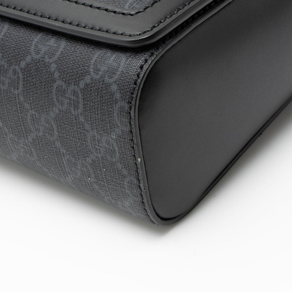 Gucci GG Supreme Web MessLBger Bag