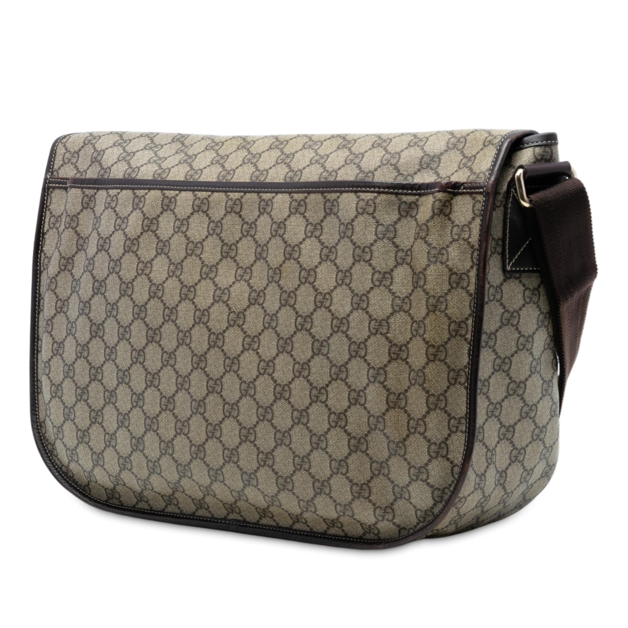 Gucci GG Supreme MessLBger Bag