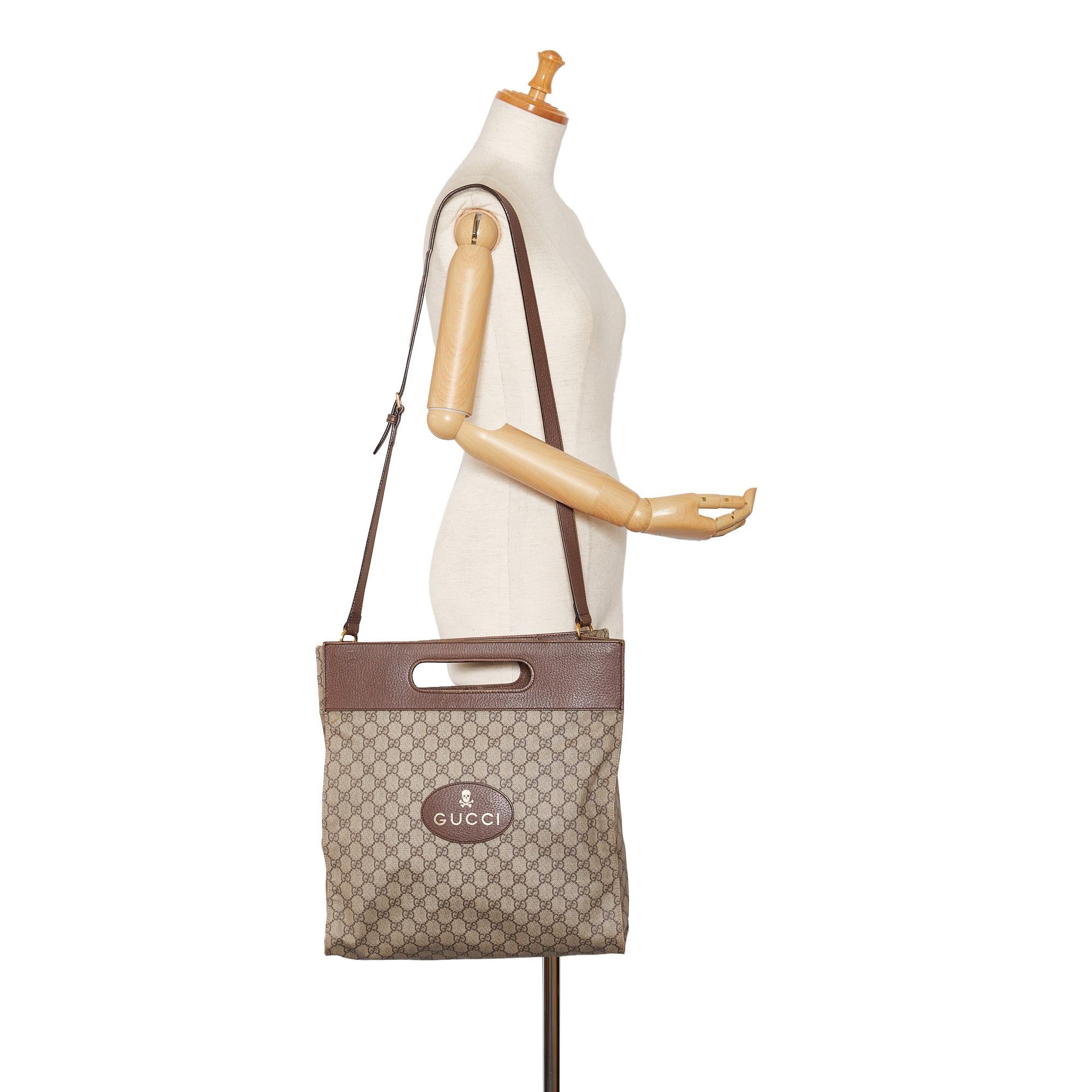 Gucci GG Supreme Neo Vintage Soft Tote (SHG-niGg7c)