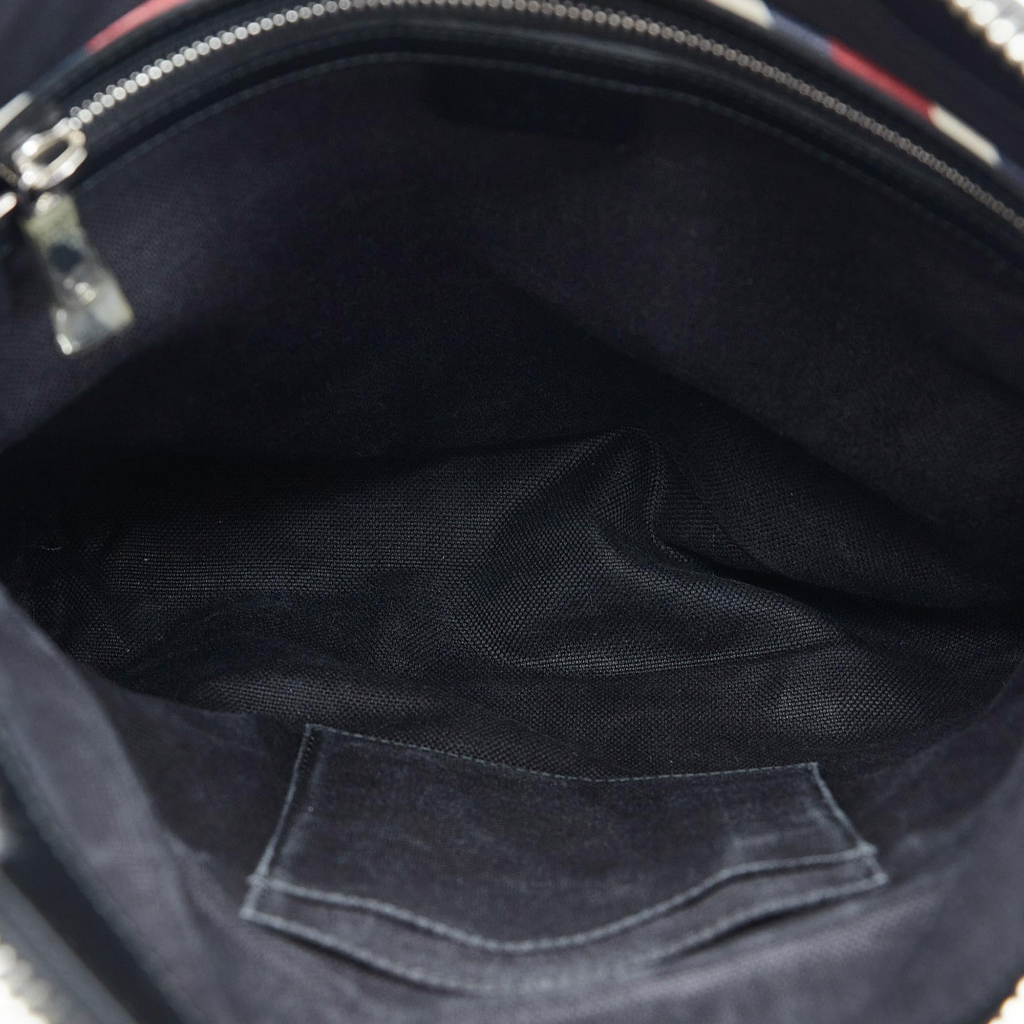 Gucci GG Supreme Night Courier Crossbody Bag (SHG-2BMRhr)