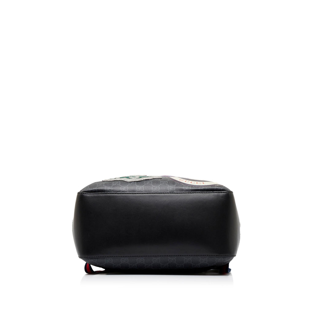Gucci GG Supreme Night Courrier Backpack (SHG-jGbtSq)