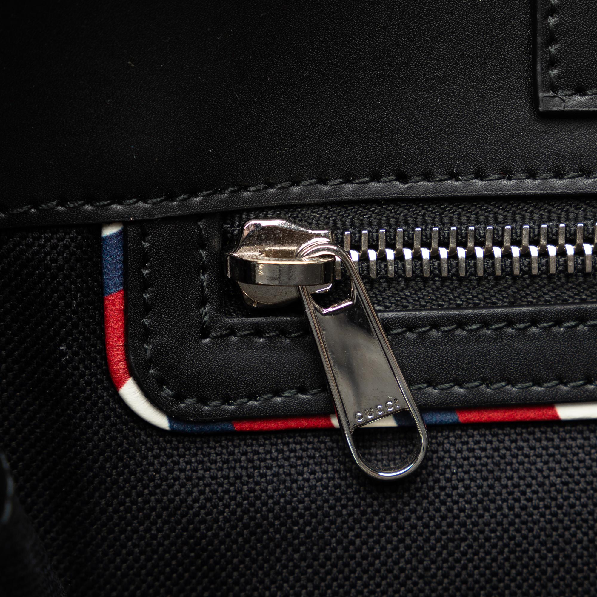 Gucci GG Supreme Night Courrier Vertical Satchel (SHG-7qGyMI)