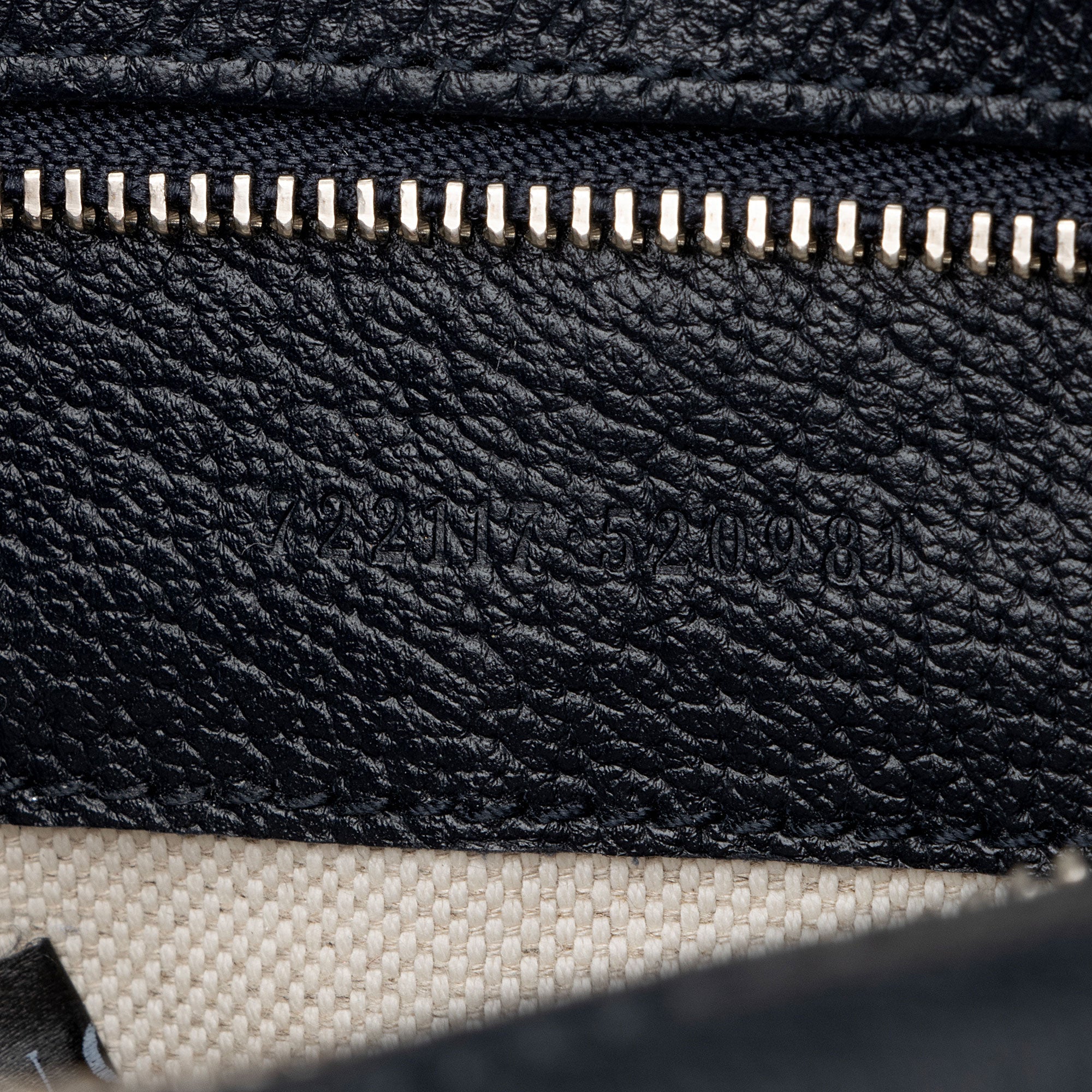 Gucci GG Supreme Ophidia Studded Web Flap Small Messenger (SHF-PTZrcp)