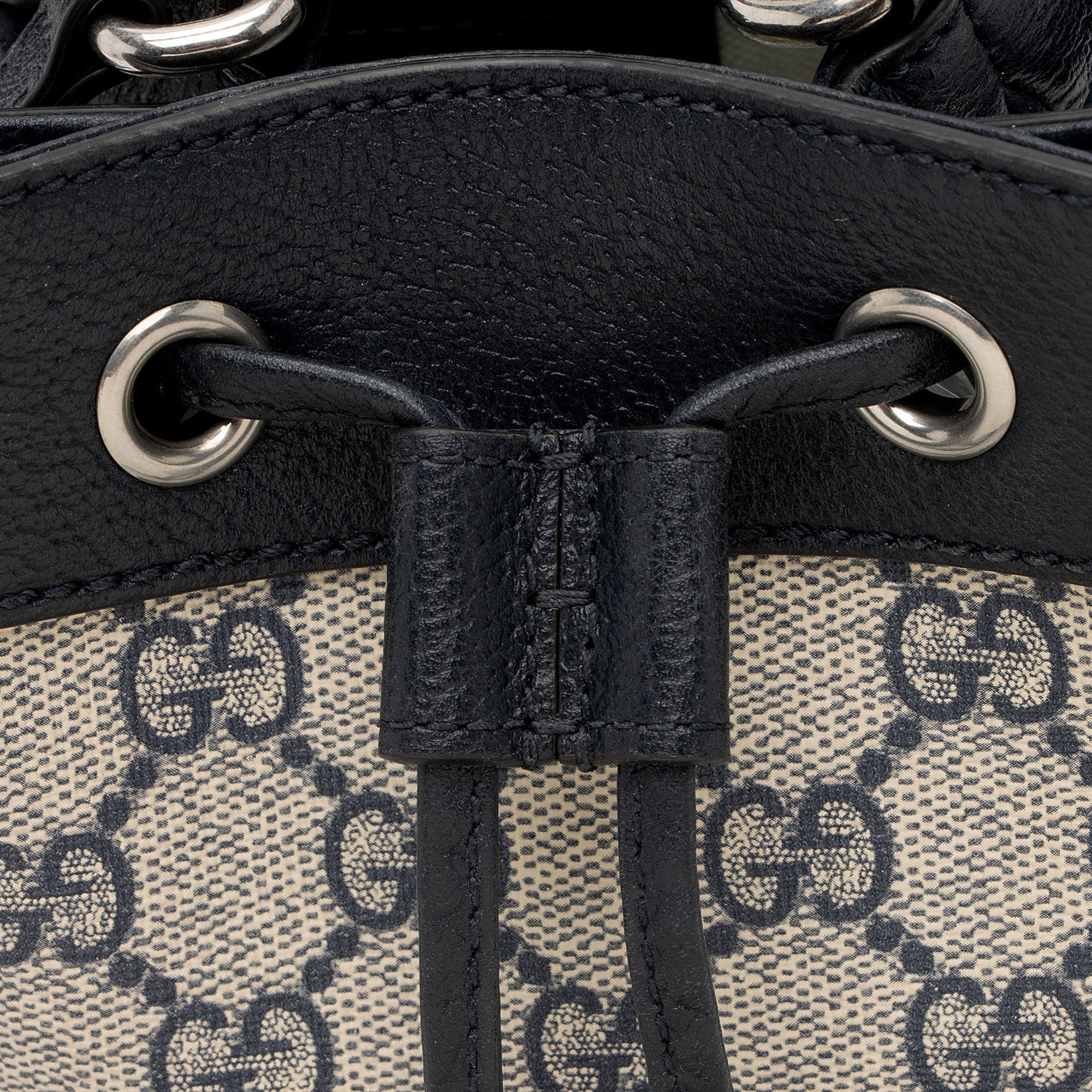 Gucci GG Supreme Ophidia Mini Bucket Bag (SHF-ZawUrB)