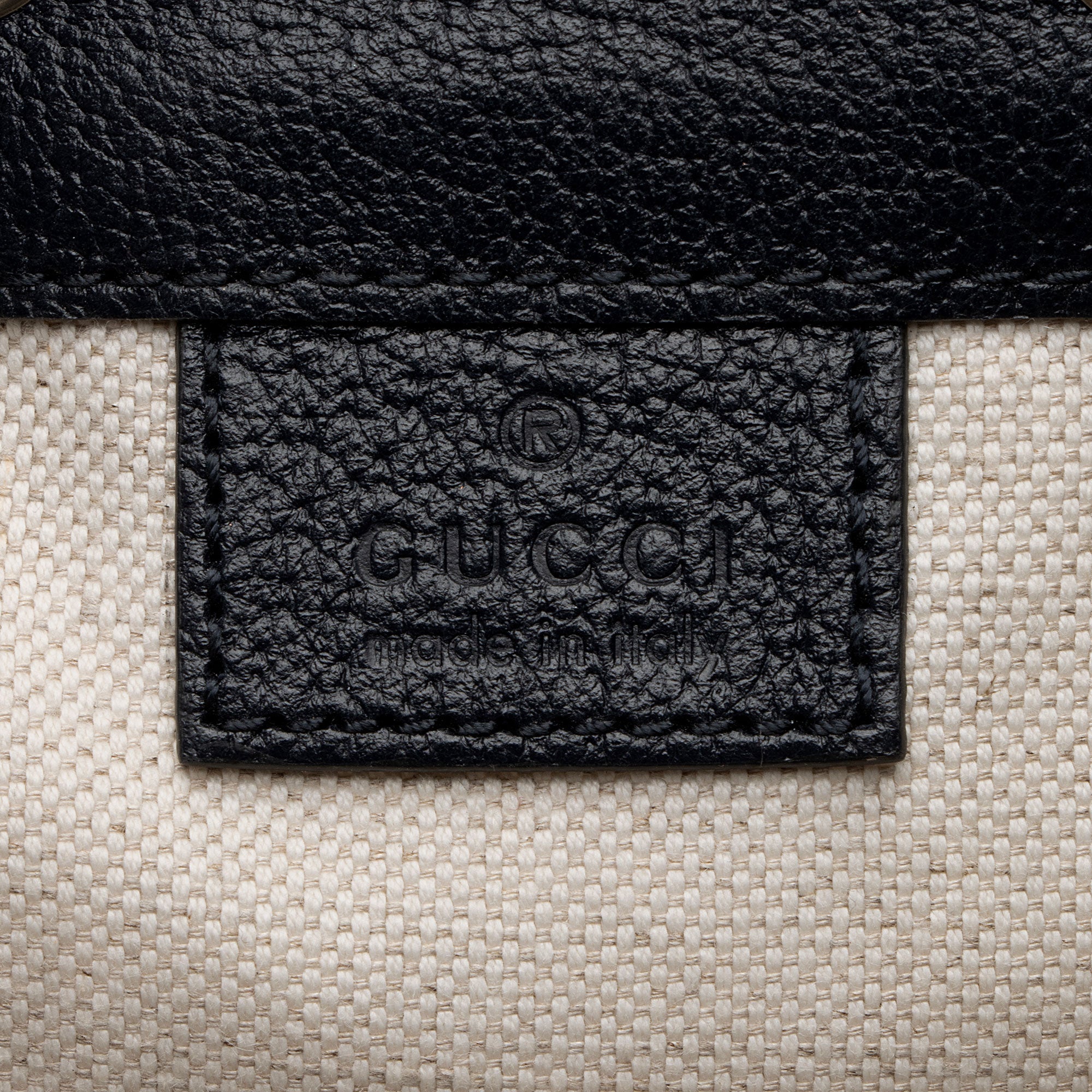 Gucci GG Supreme Ophidia Mini Bucket Bag (SHF-ZawUrB)