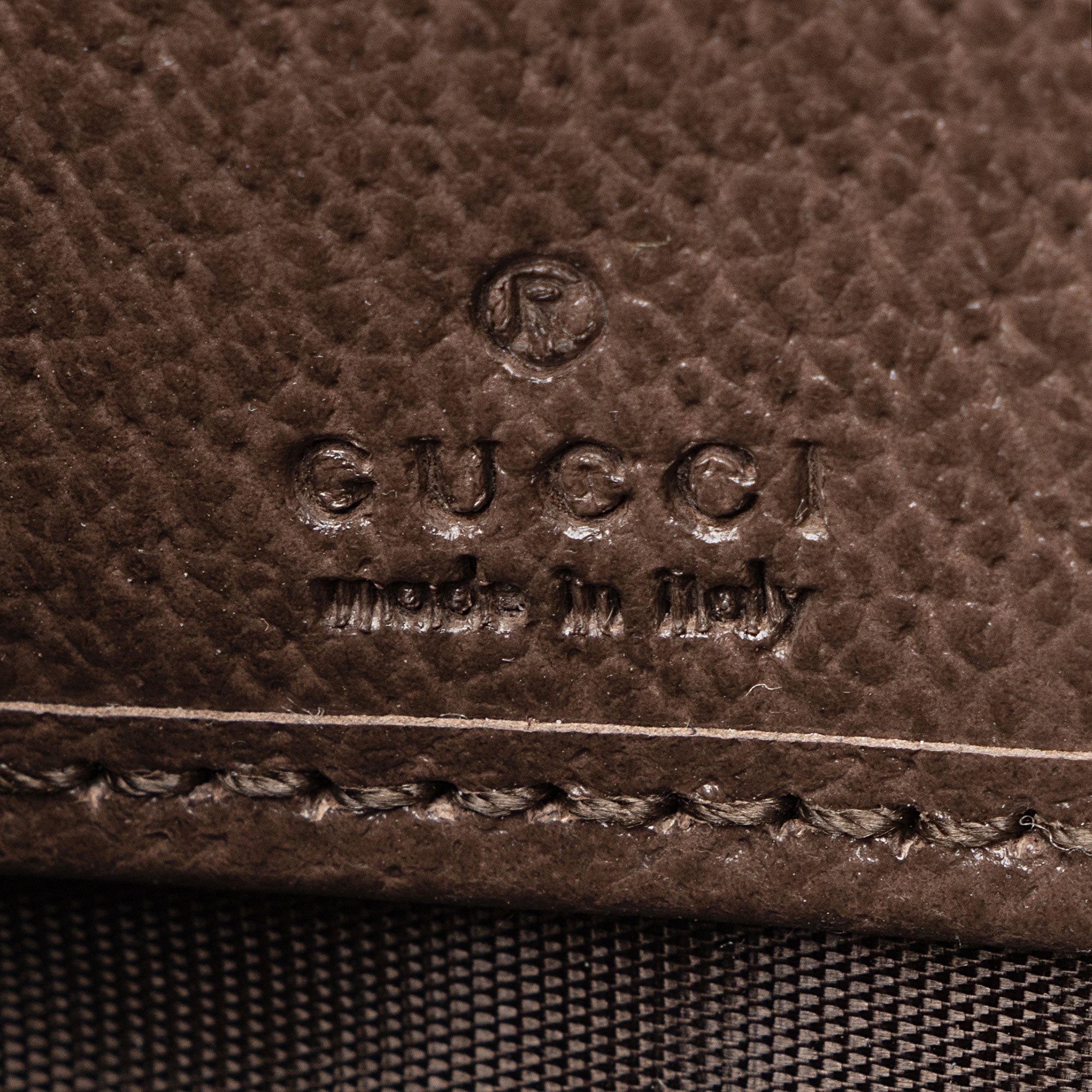 Gucci GG Supreme Ophidia Zip Around Wallet (SHF-VnwxXU)