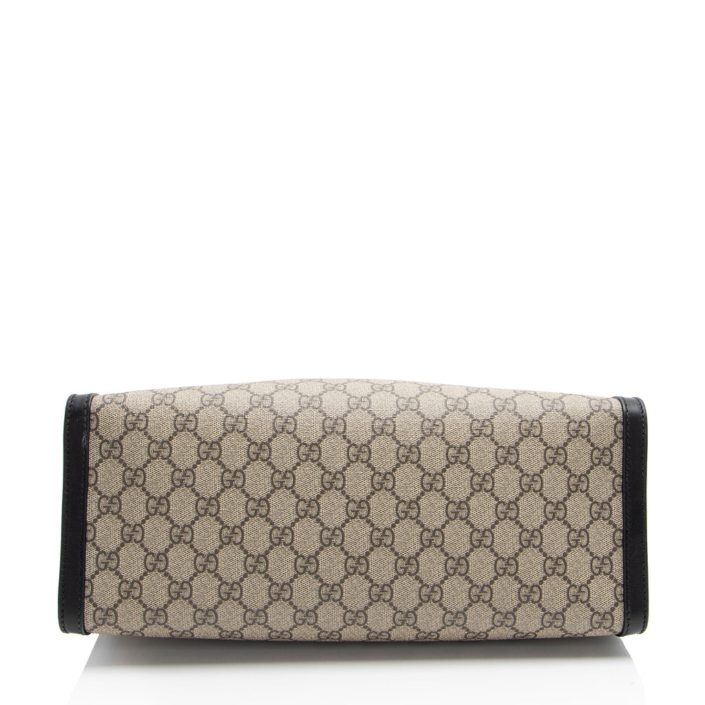 Gucci GG Supreme Padlock Chain Medium Shoulder Bag (SHF-q4e2Rg)