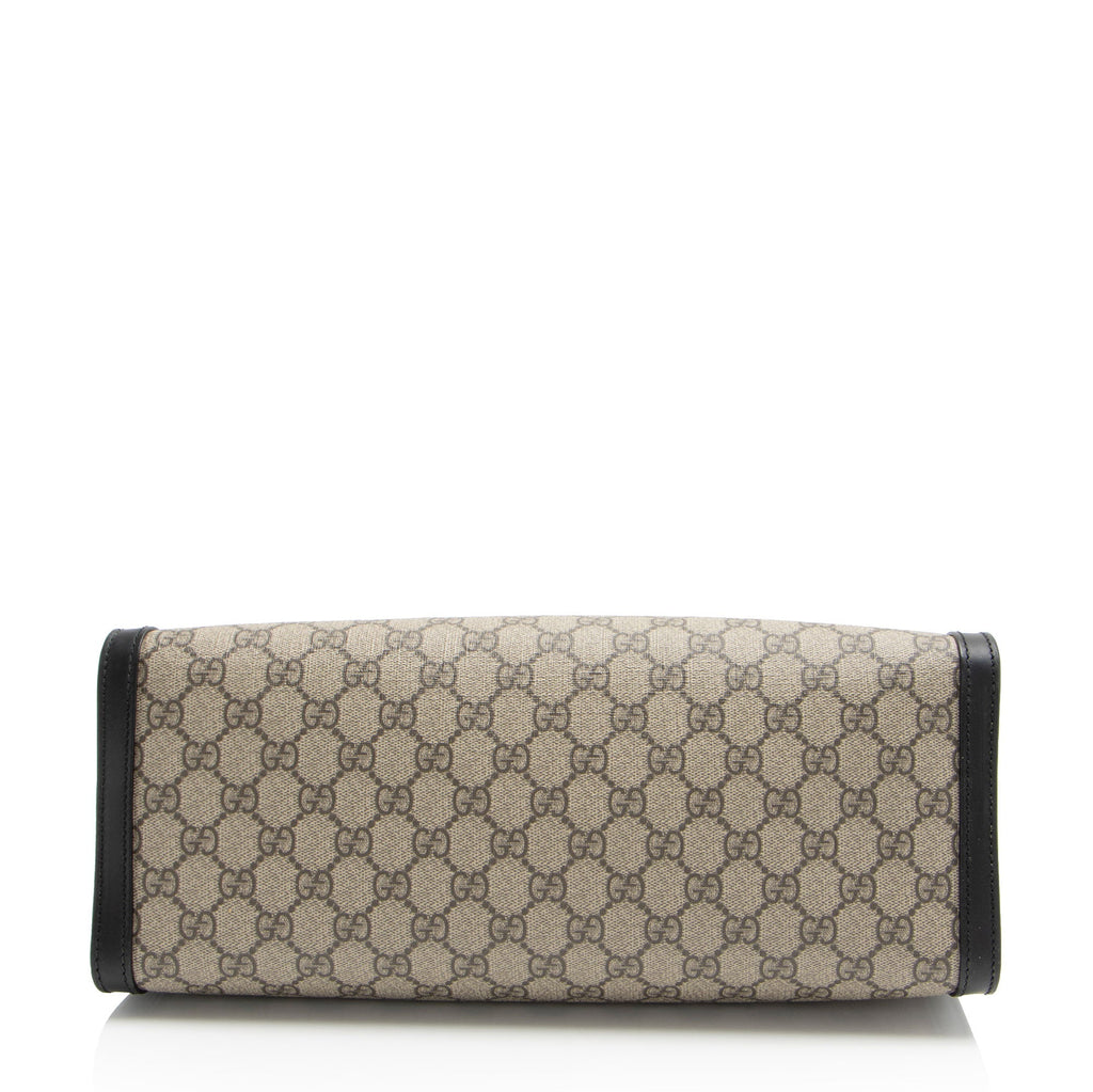 Gucci GG Supreme Padlock Chain Medium Shoulder Bag (SHF-aTdUTN)