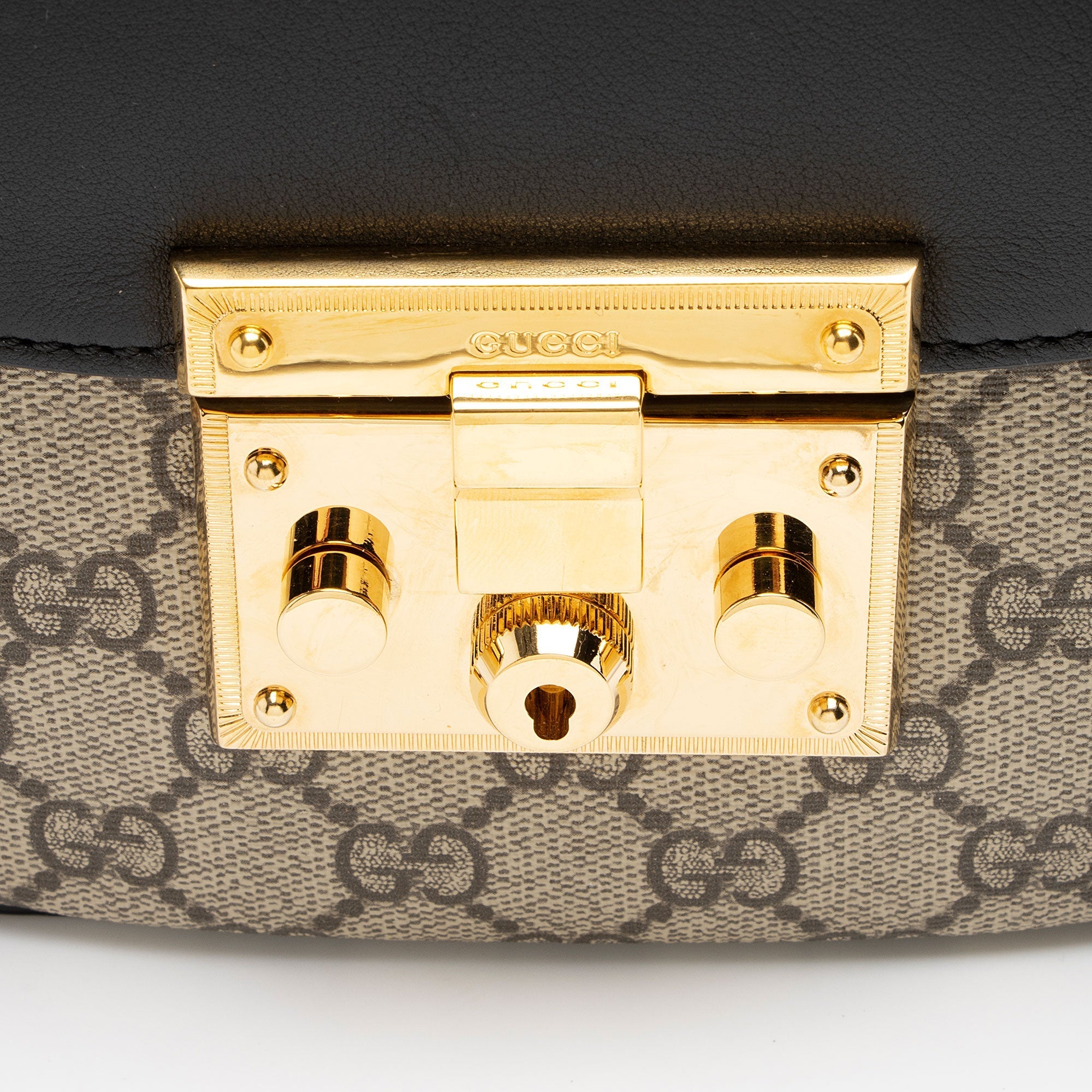 Gucci GG Supreme Padlock Saddle Medium Shoulder Bag